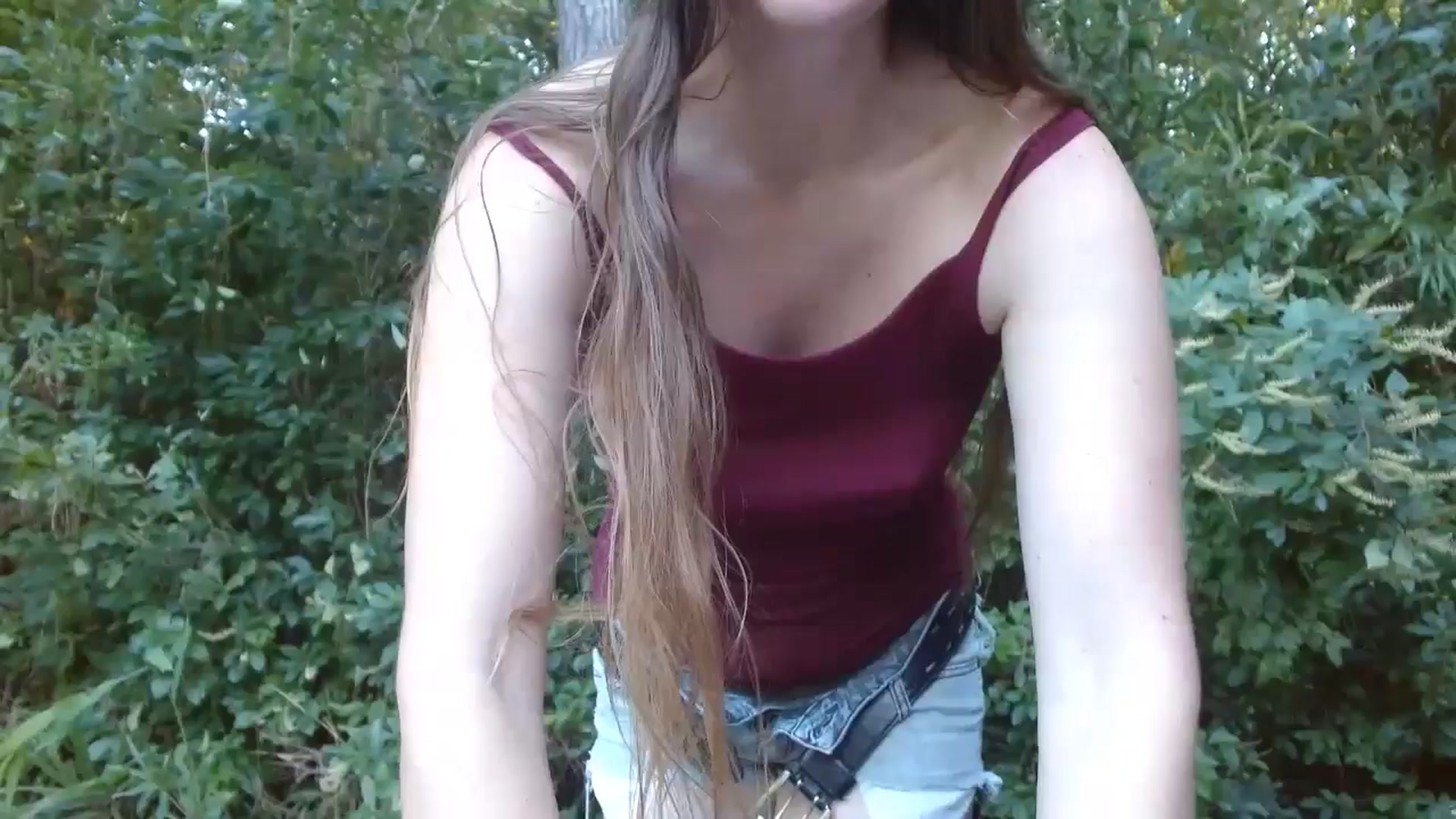Gallery image thumbnail from GirlOffGrid's myfreecams stream on, 08/16/2024, 22:21 image 20 of 20