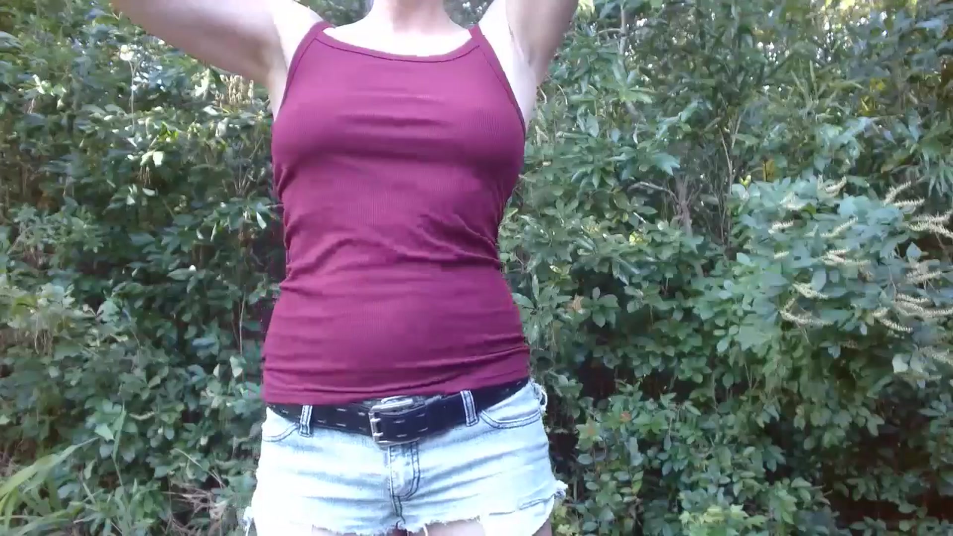 Gallery image thumbnail from GirlOffGrid's myfreecams stream on, 08/16/2024, 22:21 image 7 of 20