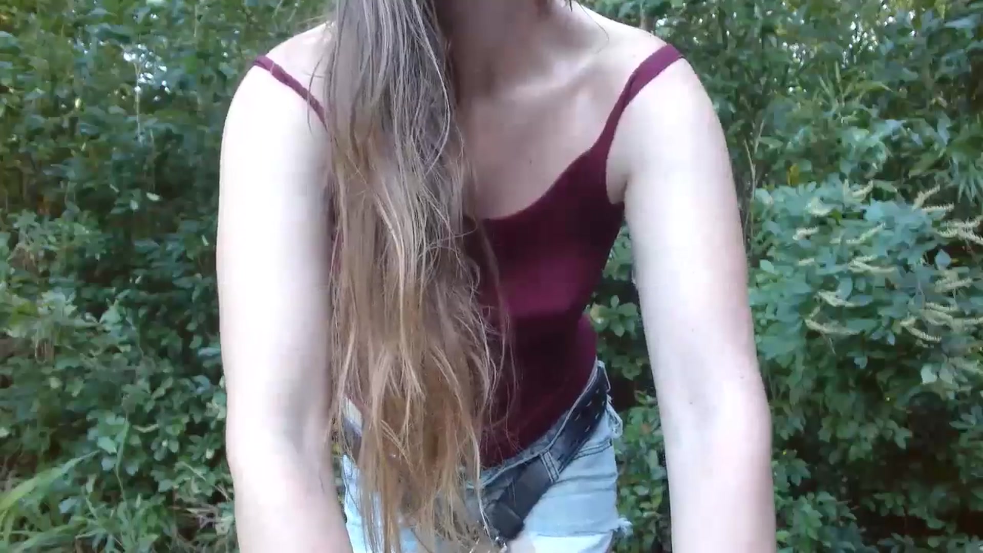 Gallery image thumbnail from GirlOffGrid's myfreecams stream on, 08/16/2024, 22:21 image 19 of 20