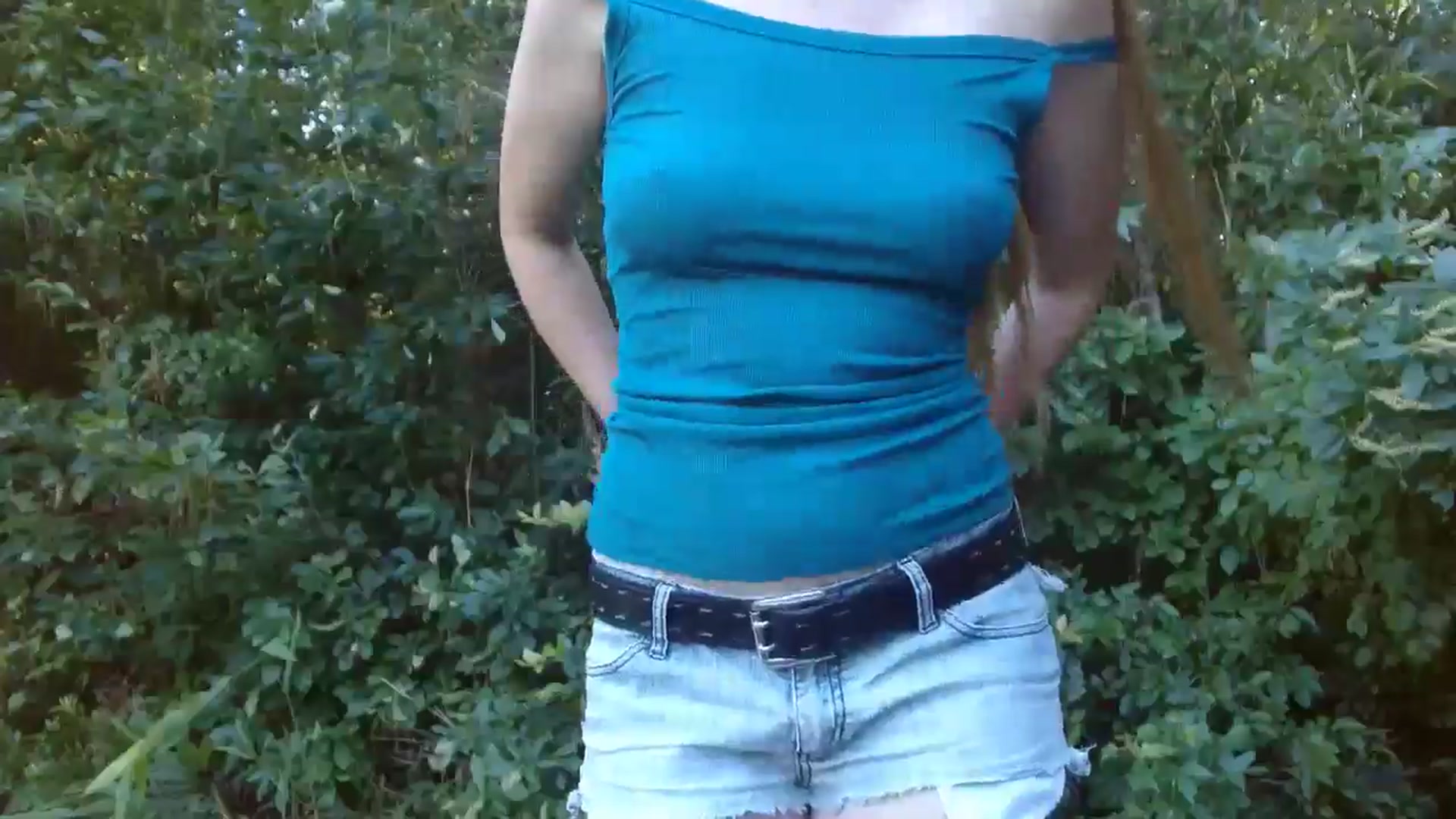 Gallery image thumbnail from GirlOffGrid's myfreecams stream on, 08/22/2024, 22:19 image 3 of 20