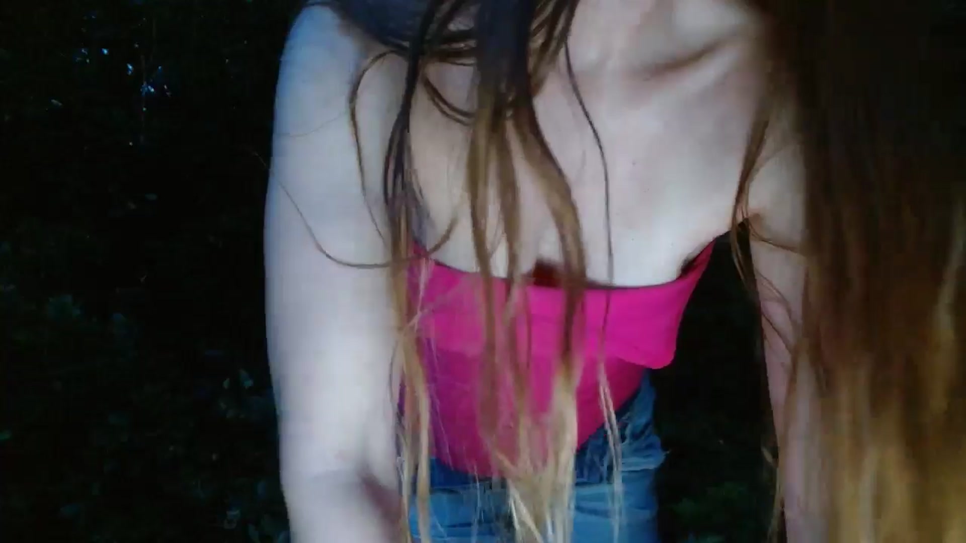 Gallery image thumbnail from GirlOffGrid's myfreecams stream on, 09/02/2024, 24:00 image 13 of 20