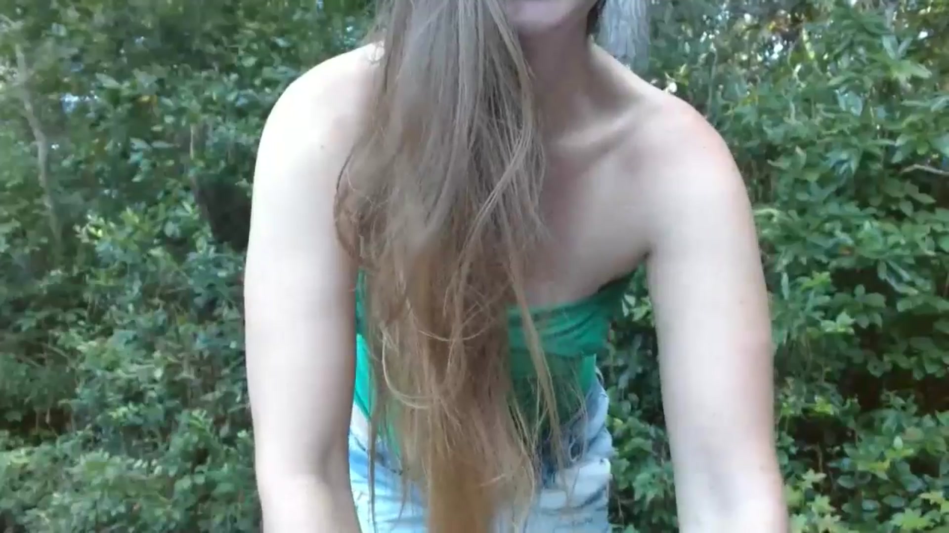 Gallery image thumbnail from GirlOffGrid's myfreecams stream on, 09/03/2024, 22:48 image 18 of 20