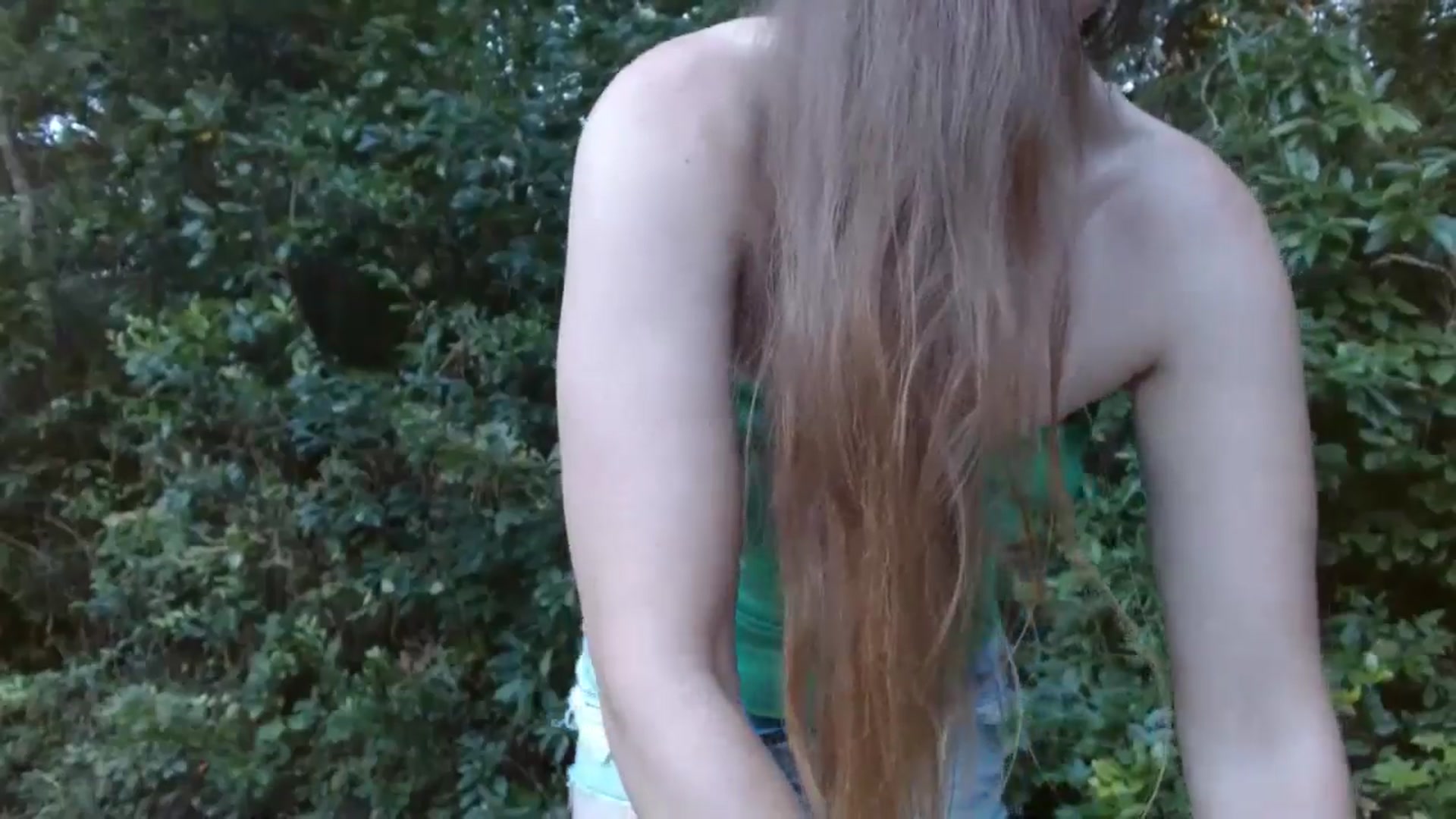 Gallery image thumbnail from GirlOffGrid's myfreecams stream on, 09/03/2024, 23:07 image 14 of 20