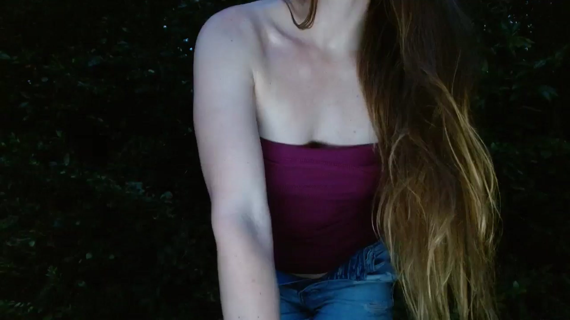 Gallery image thumbnail from GirlOffGrid's myfreecams stream on, 09/05/2024, 24:05 image 18 of 20
