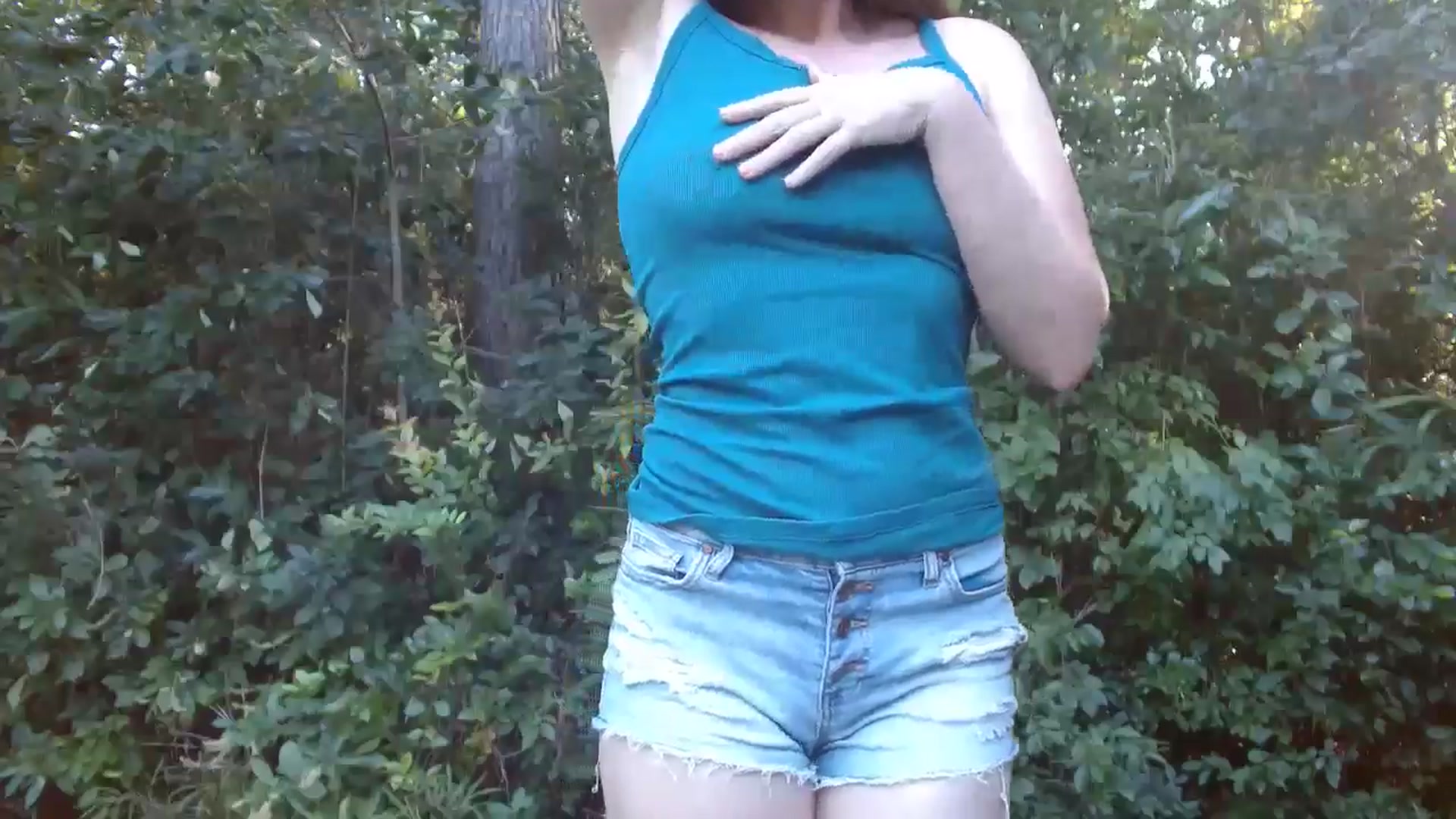Gallery image thumbnail from GirlOffGrid's myfreecams stream on, 09/10/2024, 21:21 image 13 of 20