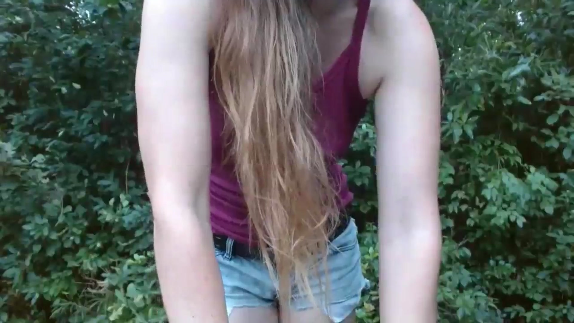 Gallery image thumbnail from GirlOffGrid's myfreecams stream on, 09/12/2024, 22:37 image 17 of 20
