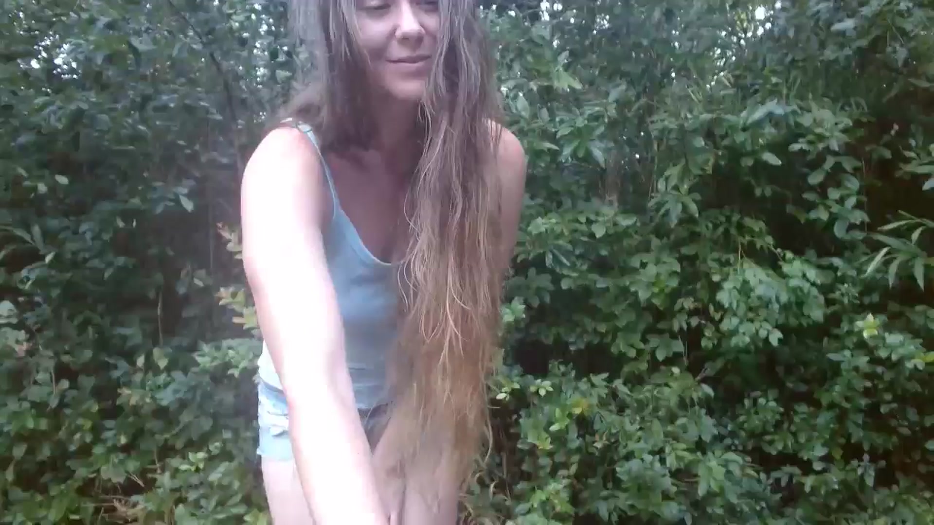Gallery image thumbnail from GirlOffGrid's myfreecams stream on, 09/13/2024, 22:01 image 1 of 20