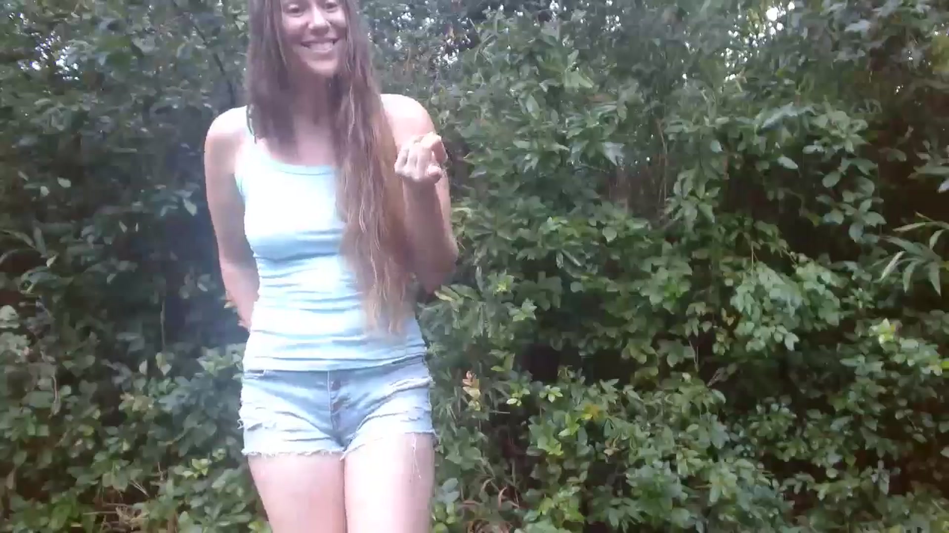 Gallery image thumbnail from GirlOffGrid's myfreecams stream on, 09/13/2024, 22:01 image 6 of 20
