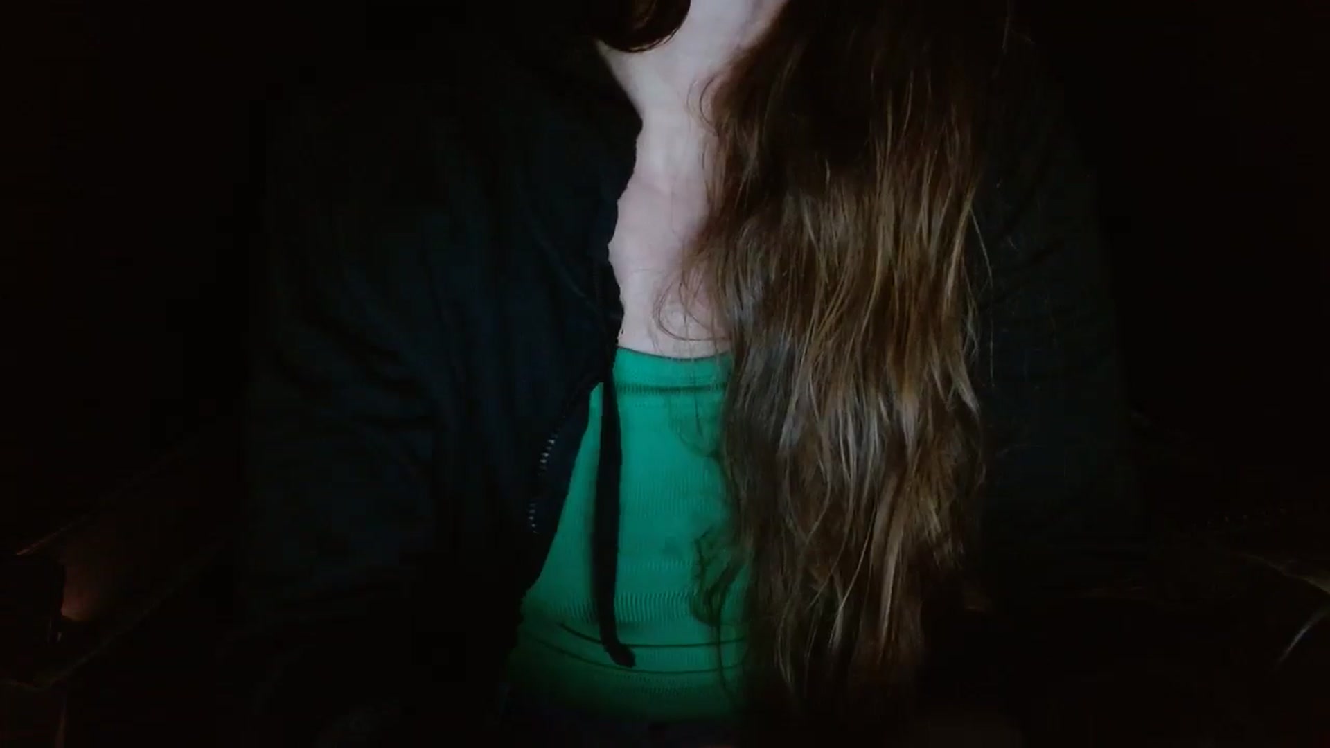 Gallery image thumbnail from GirlOffGrid's myfreecams stream on, 09/15/2024, 02:08 image 7 of 20