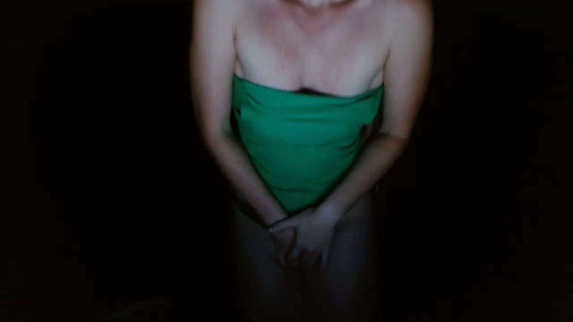 Gallery image thumbnail from GirlOffGrid's myfreecams stream on, 09/15/2024, 04:01 image 10 of 20