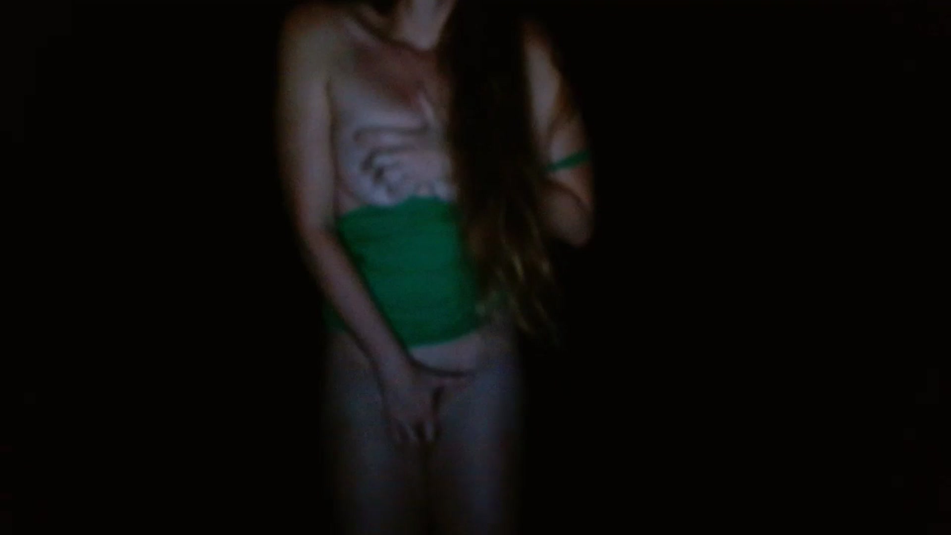 Gallery image thumbnail from GirlOffGrid's myfreecams stream on, 09/15/2024, 04:01 image 1 of 20