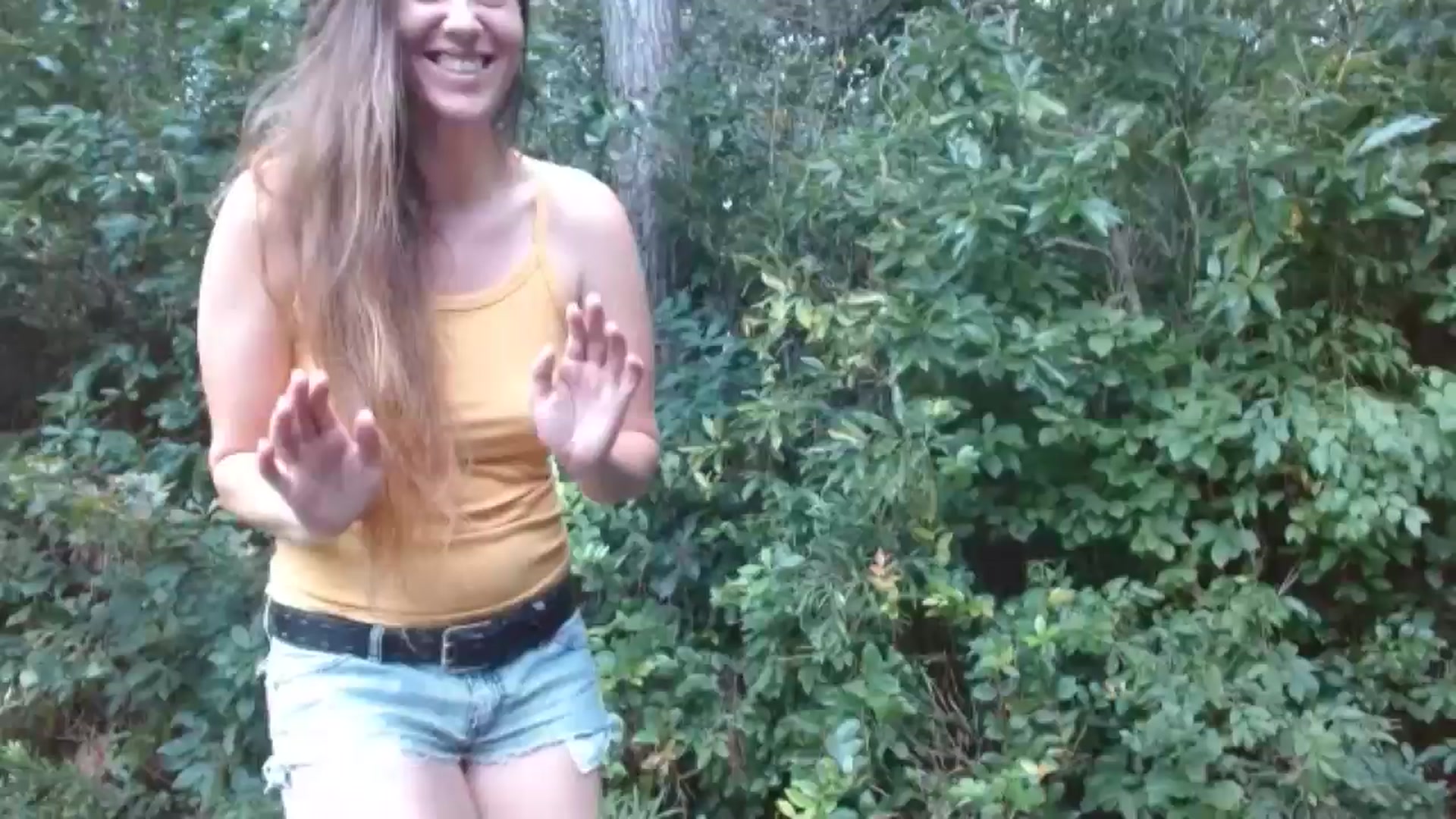Gallery image thumbnail from GirlOffGrid's myfreecams stream on, 09/15/2024, 16:54 image 1 of 20
