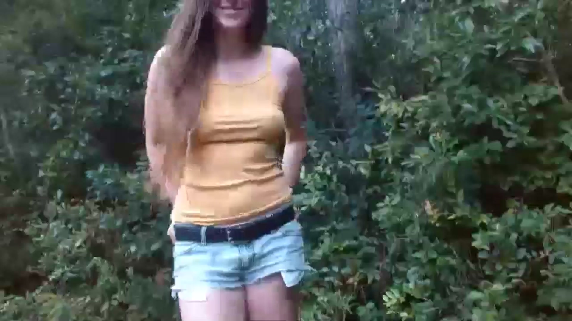 Gallery image thumbnail from GirlOffGrid's myfreecams stream on, 09/15/2024, 16:54 image 2 of 20