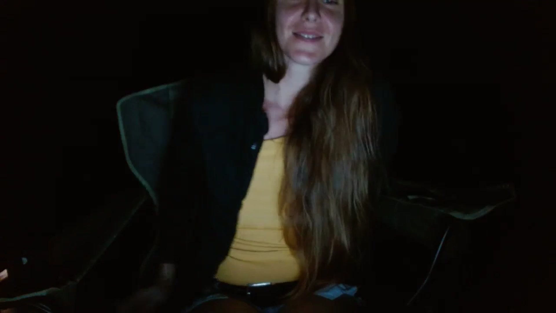 Gallery image thumbnail from GirlOffGrid's myfreecams stream on, 09/16/2024, 02:31 image 4 of 20