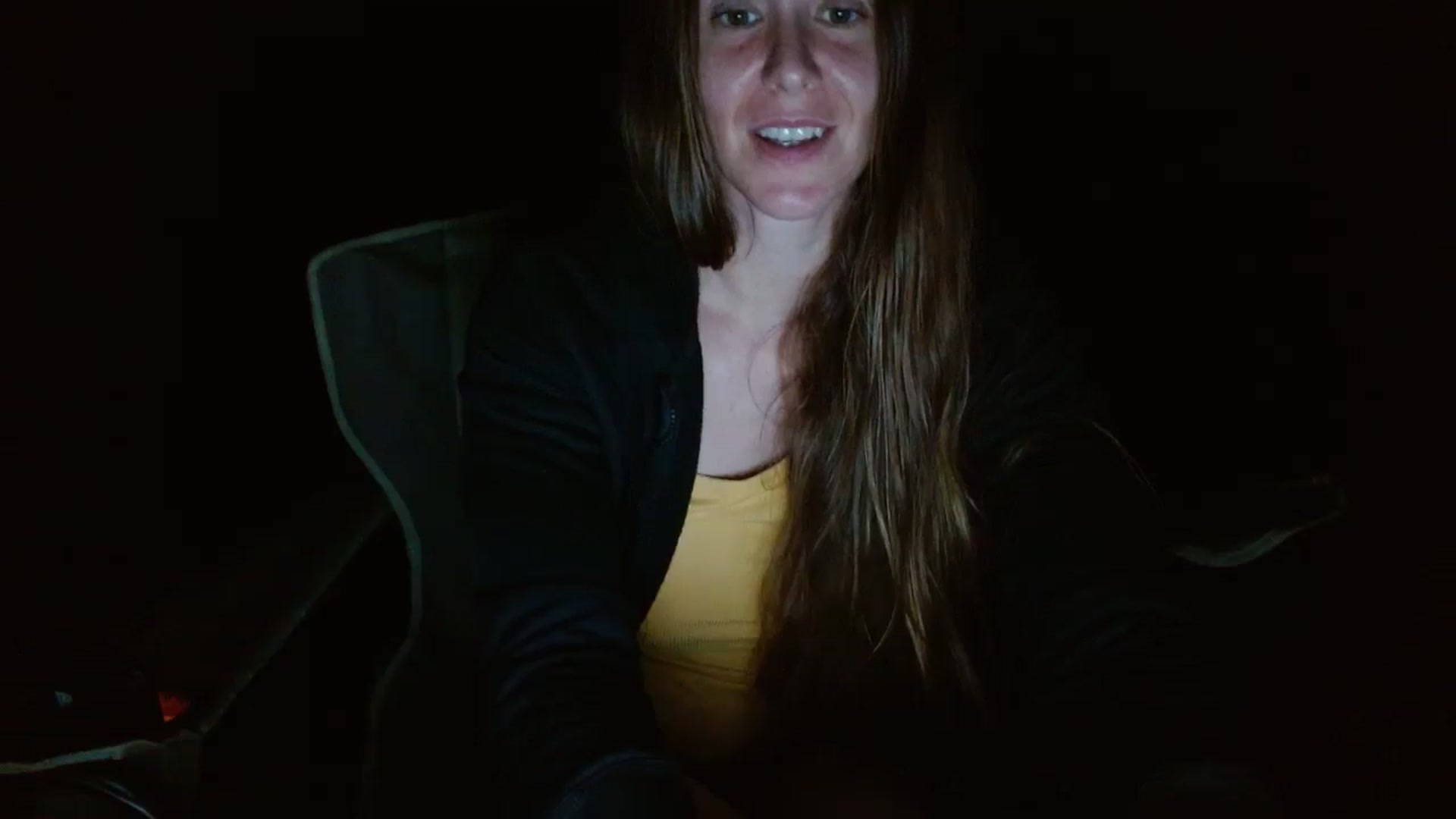Gallery image thumbnail from GirlOffGrid's myfreecams stream on, 09/16/2024, 02:31 image 11 of 20
