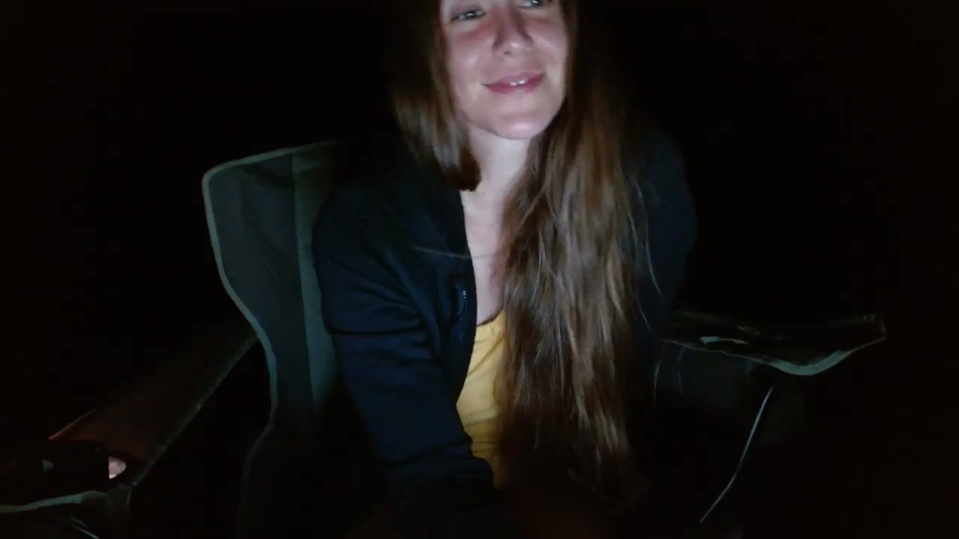 Gallery image thumbnail from GirlOffGrid's myfreecams stream on, 09/16/2024, 02:31 image 17 of 20