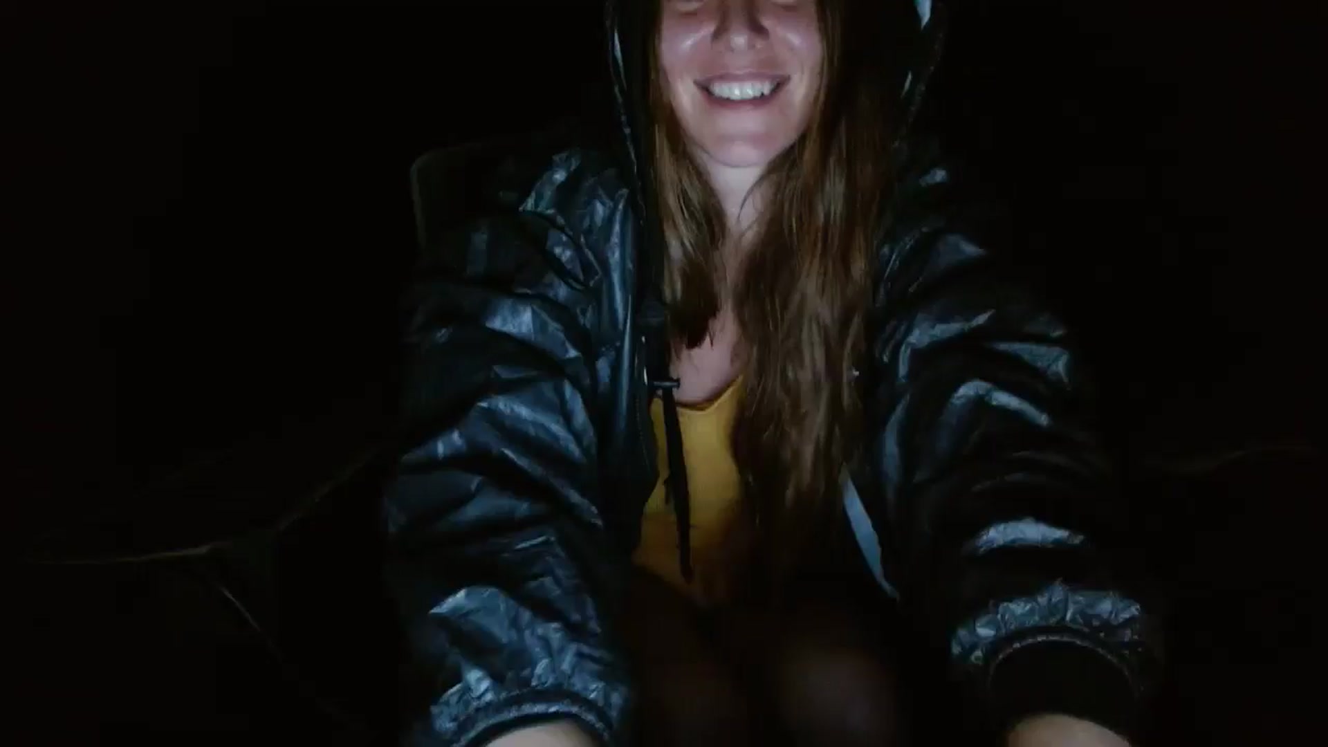 Gallery image thumbnail from GirlOffGrid's myfreecams stream on, 09/16/2024, 03:48 image 16 of 20
