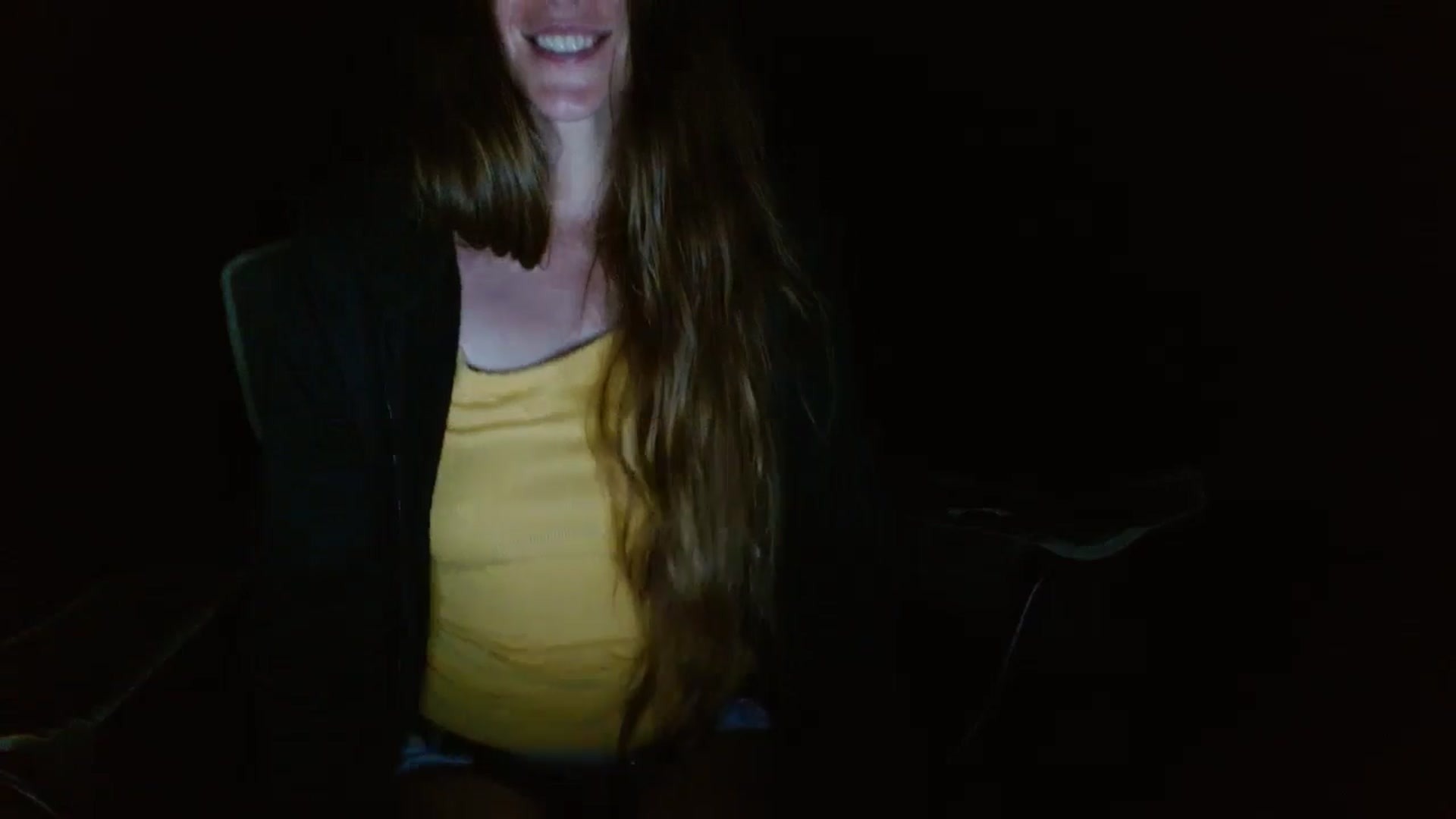 Gallery image thumbnail from GirlOffGrid's myfreecams stream on, 09/16/2024, 03:48 image 6 of 20