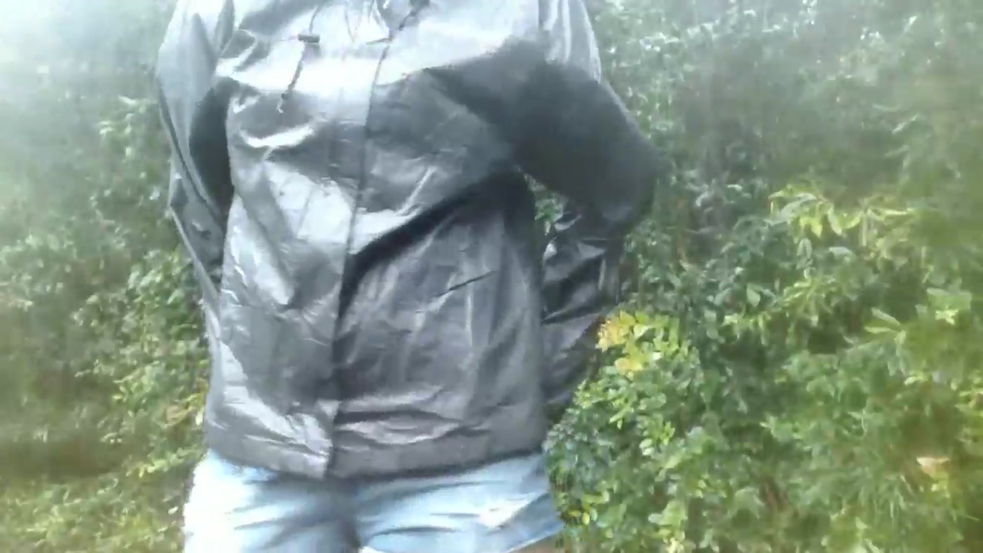 Gallery image thumbnail from GirlOffGrid's myfreecams stream on, 09/16/2024, 18:26 image 14 of 20