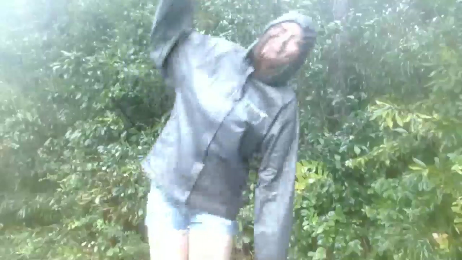 Gallery image thumbnail from GirlOffGrid's myfreecams stream on, 09/16/2024, 18:26 image 5 of 20