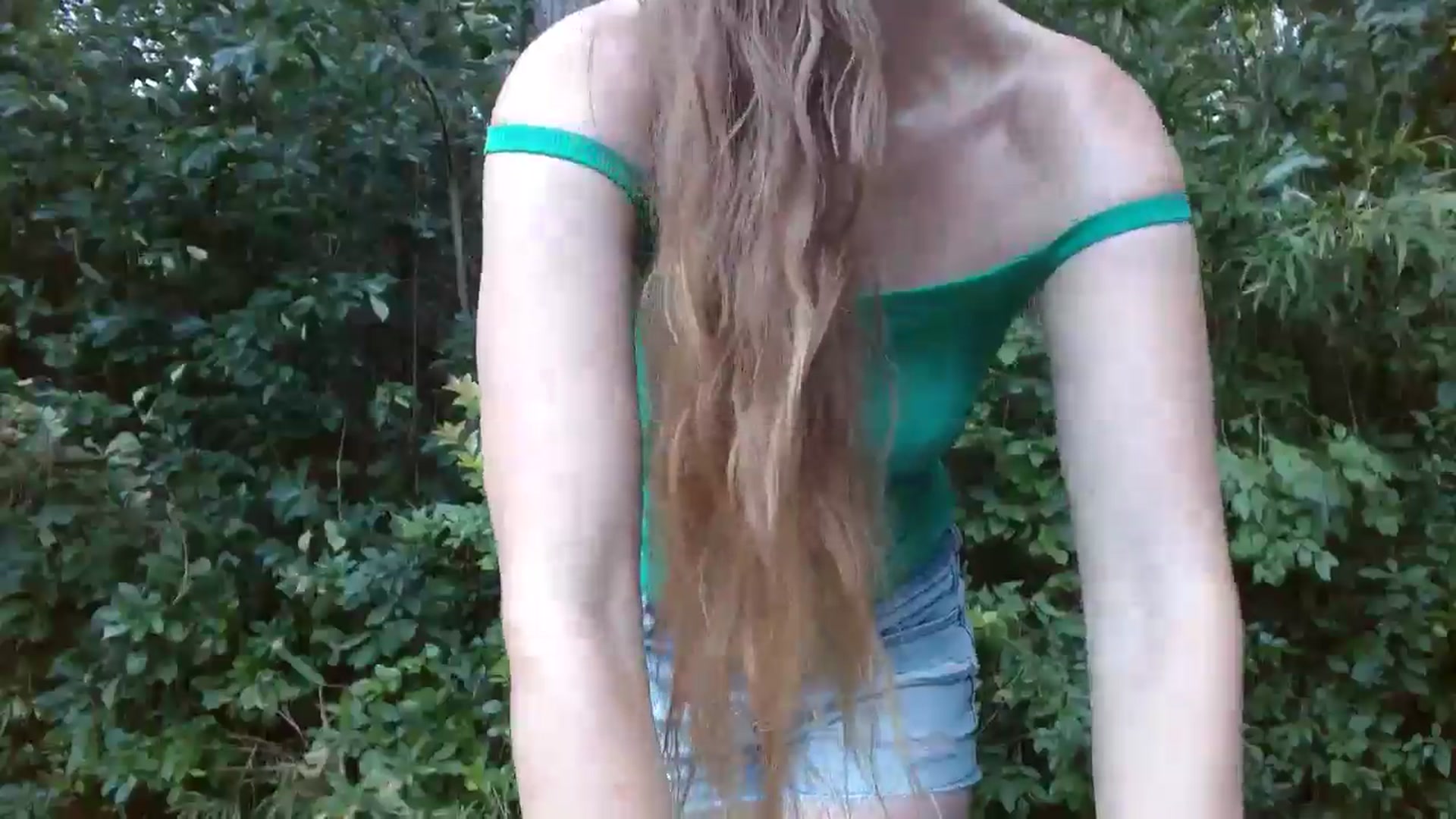 Gallery image thumbnail from GirlOffGrid's myfreecams stream on, 09/20/2024, 21:39 image 2 of 20