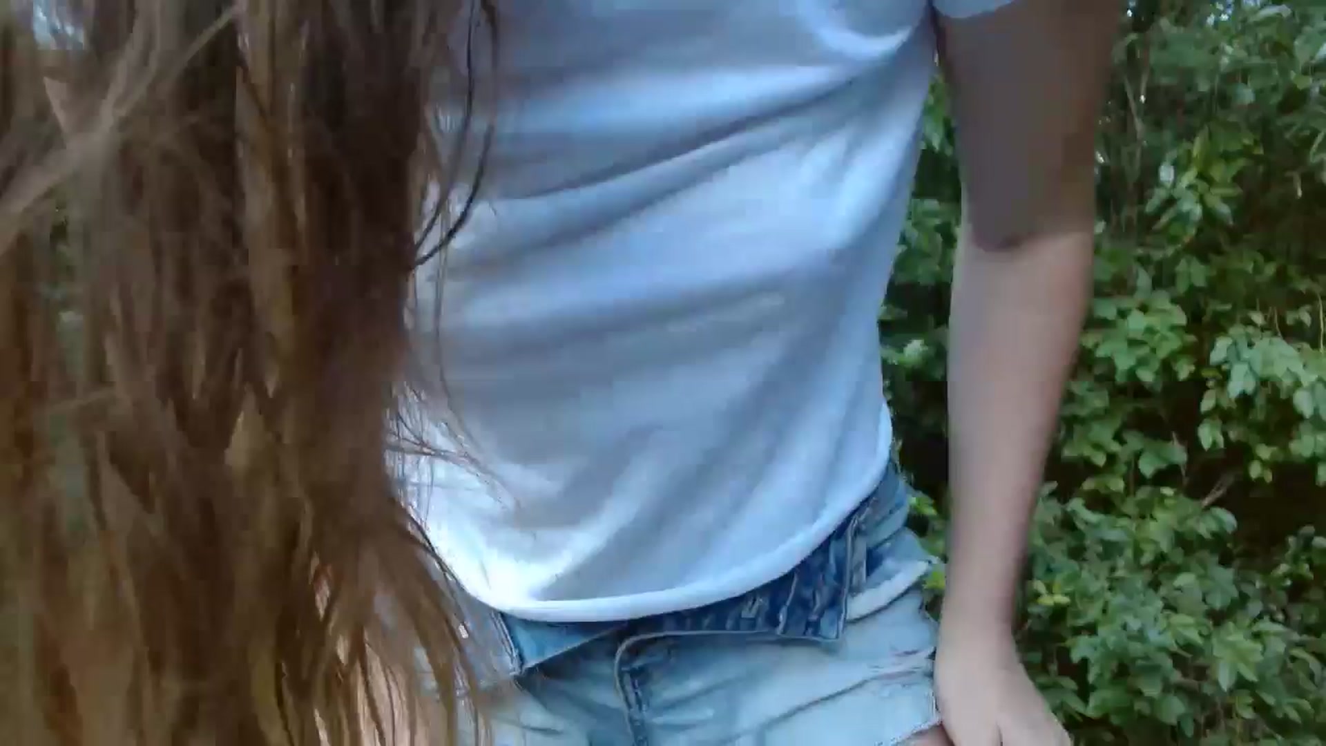 Gallery image thumbnail from GirlOffGrid's myfreecams stream on, 09/22/2024, 20:53 image 12 of 20