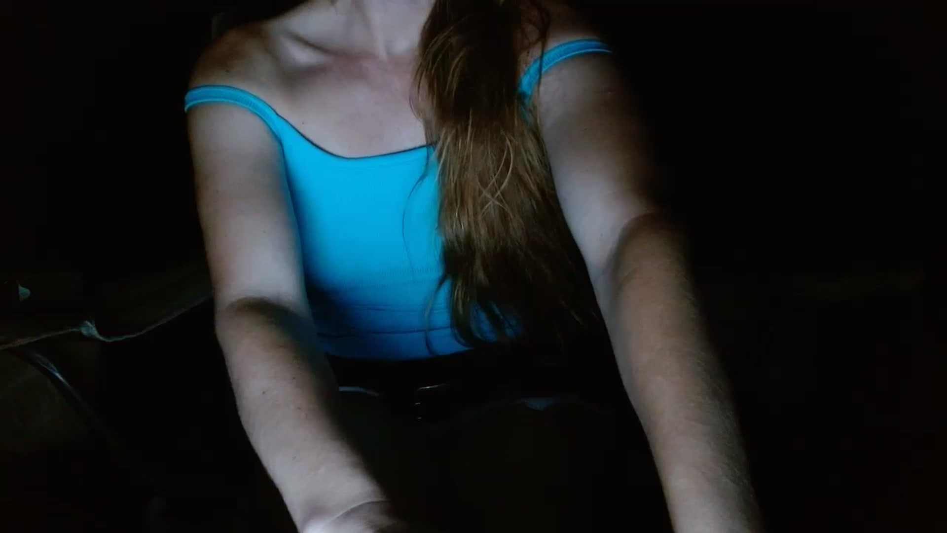 Gallery image thumbnail from GirlOffGrid's myfreecams stream on, 09/23/2024, 05:03 image 9 of 20