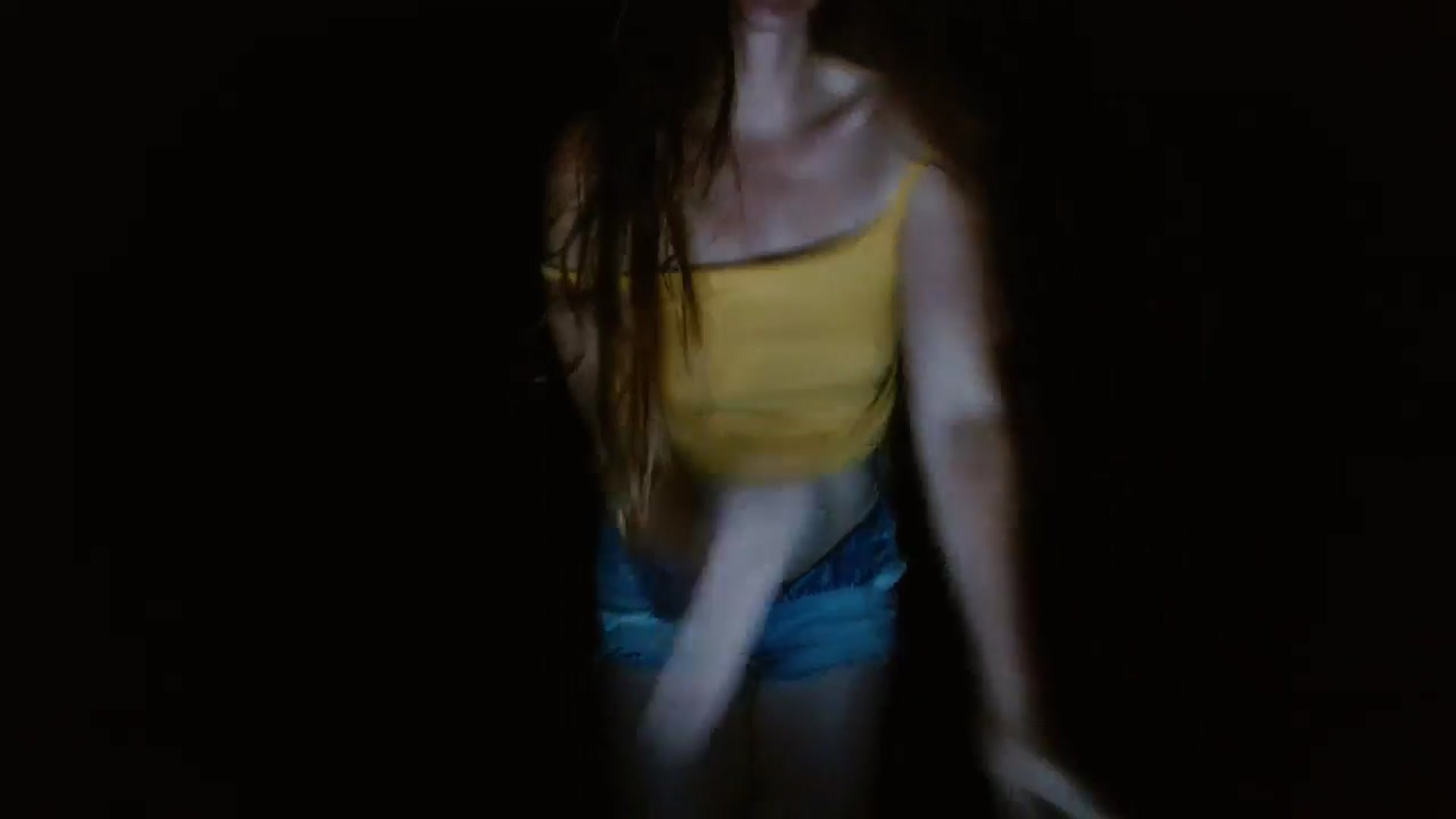 Gallery image thumbnail from GirlOffGrid's myfreecams stream on, 09/24/2024, 24:31 image 16 of 20