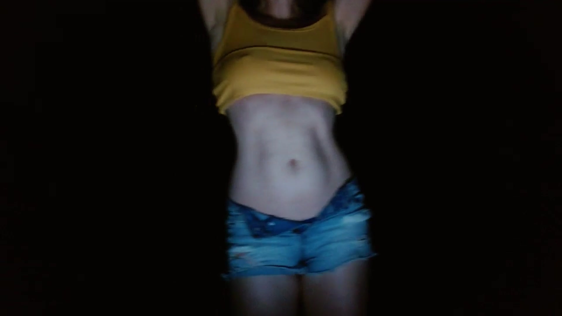 Gallery image thumbnail from GirlOffGrid's myfreecams stream on, 09/24/2024, 24:31 image 5 of 20