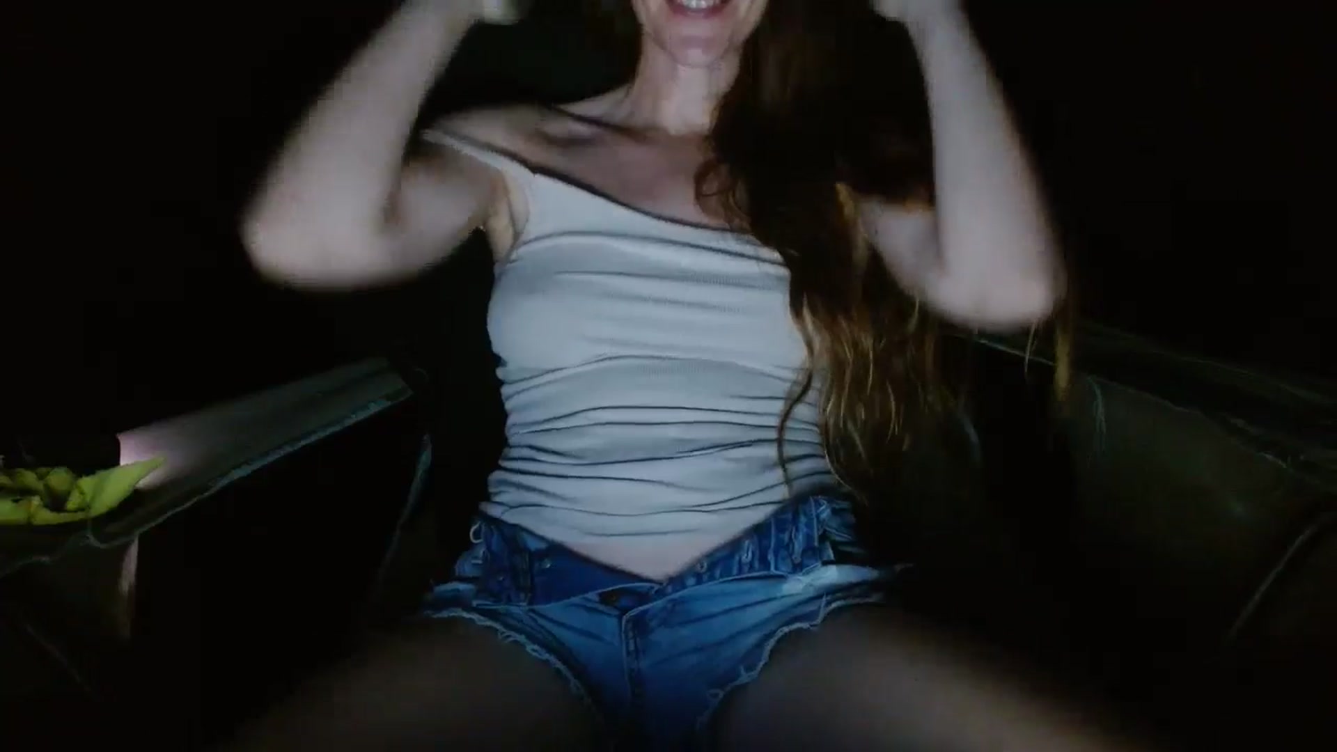 Gallery image thumbnail from GirlOffGrid's myfreecams stream on, 09/26/2024, 24:01 image 3 of 20