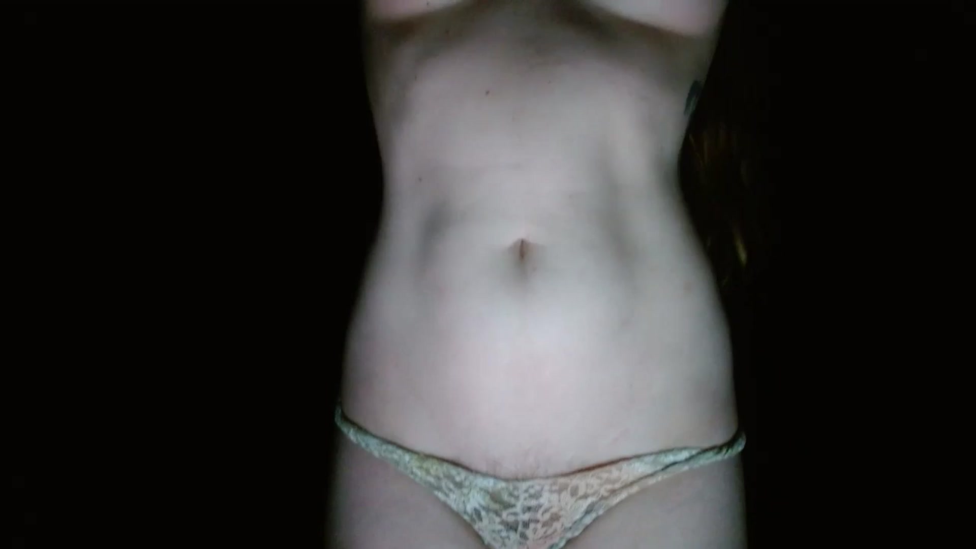 Gallery image thumbnail from GirlOffGrid's myfreecams stream on, 09/26/2024, 02:39 image 5 of 20