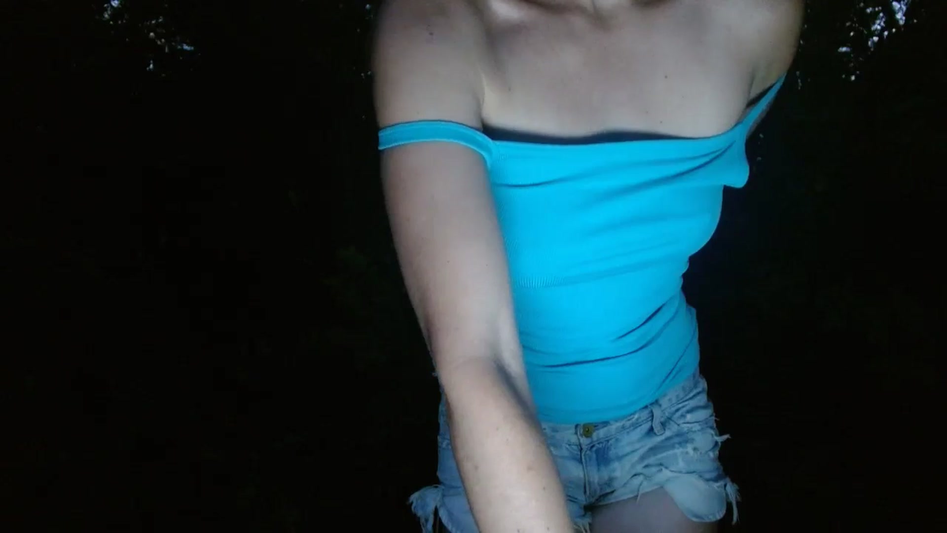 Gallery image thumbnail from GirlOffGrid's myfreecams stream on, 09/29/2024, 23:22 image 20 of 20