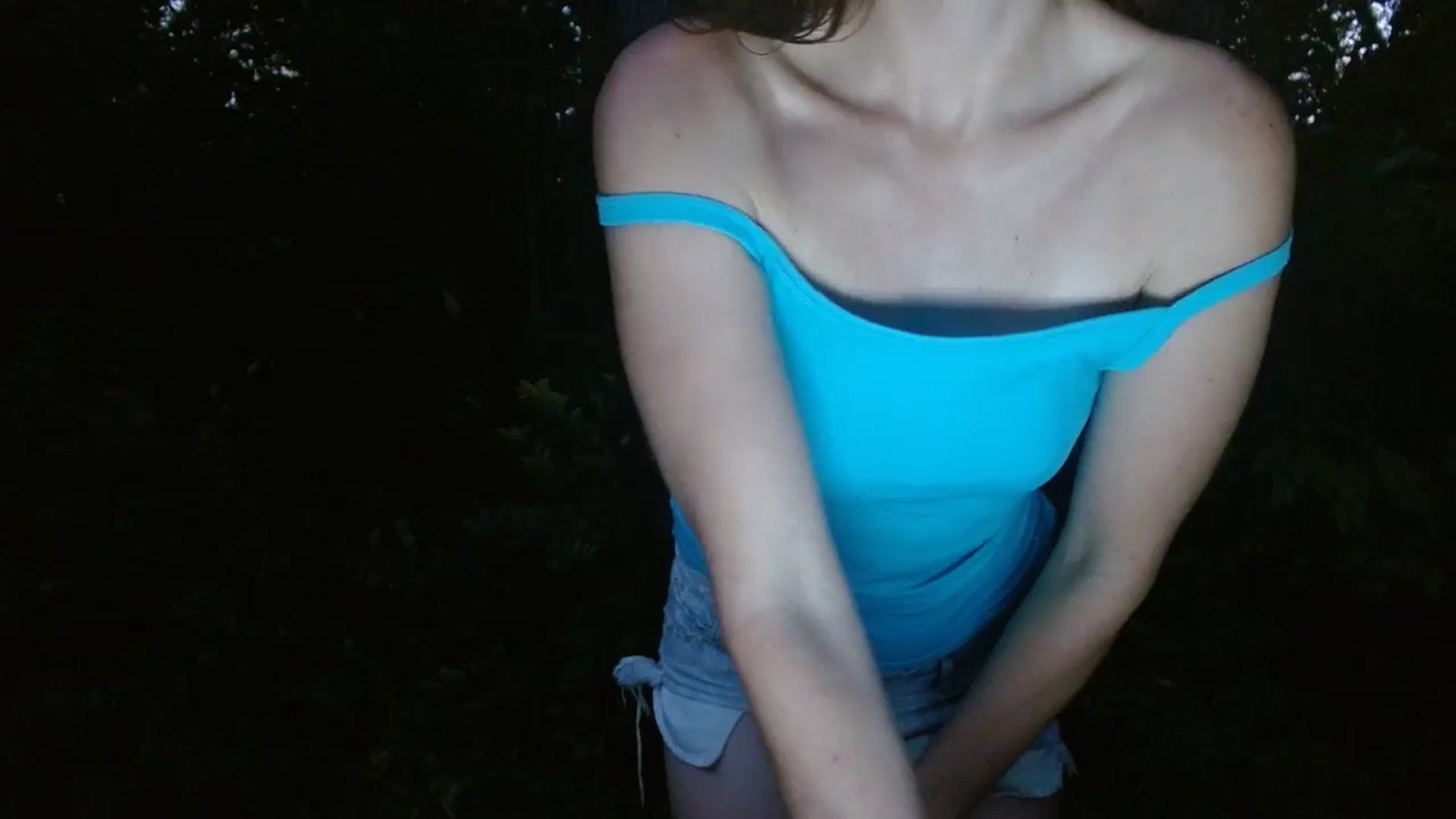 Gallery image thumbnail from GirlOffGrid's myfreecams stream on, 09/29/2024, 23:22 image 18 of 20