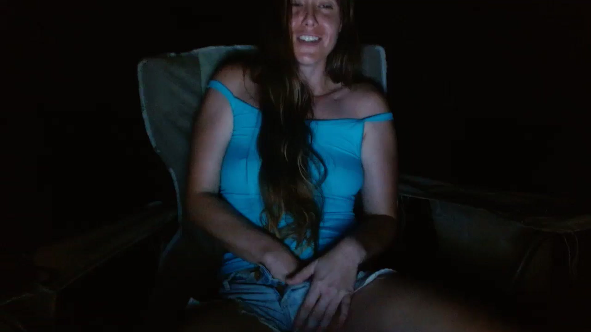Gallery image thumbnail from GirlOffGrid's myfreecams stream on, 09/30/2024, 01:48 image 3 of 20