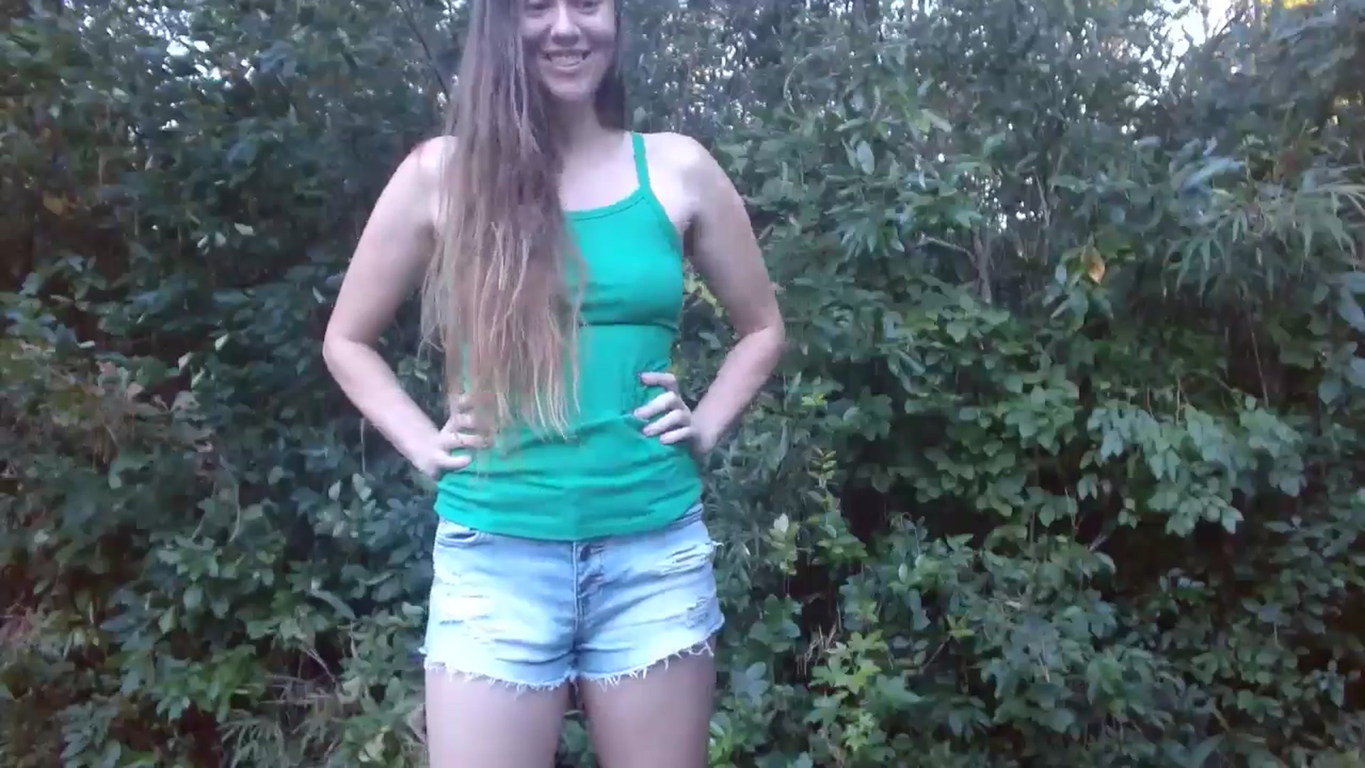 Gallery image thumbnail from GirlOffGrid's myfreecams stream on, 10/01/2024, 02:57 image 2 of 20