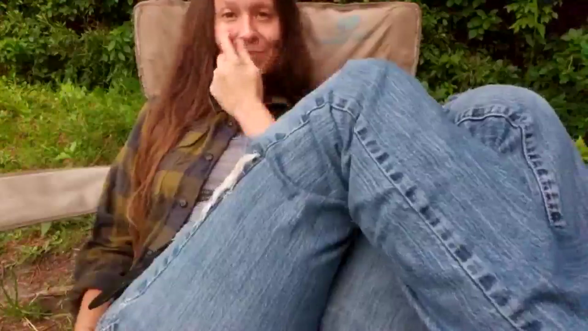 Gallery image thumbnail from GirlOffGrid's myfreecams stream on, 06/04/2025, 01:42 image 5 of 20
