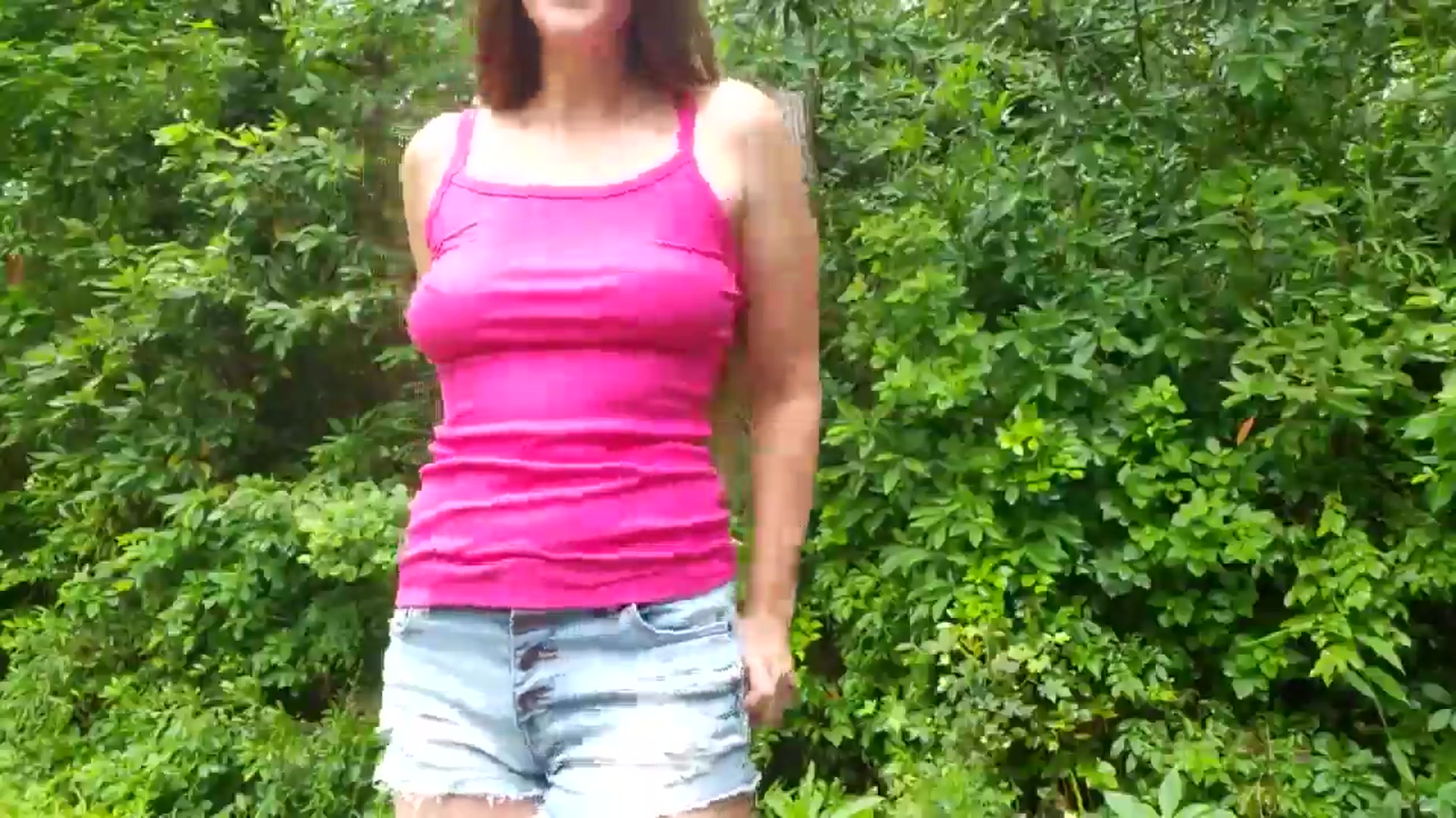 Gallery image thumbnail from GirlOffGrid's myfreecams stream on, 06/05/2025, 16:01 image 3 of 20