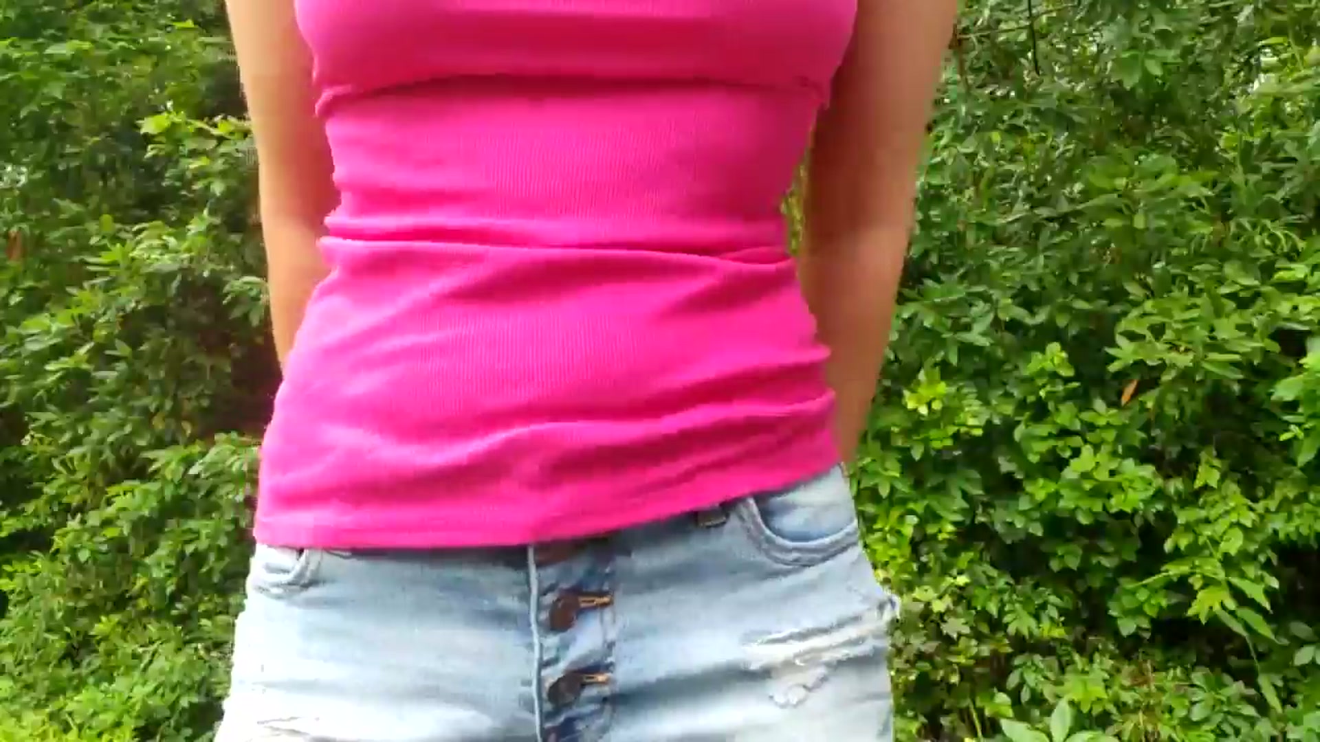 Gallery image thumbnail from GirlOffGrid's myfreecams stream on, 06/05/2025, 16:01 image 2 of 20
