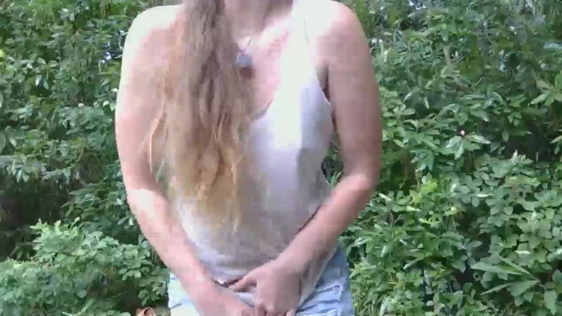Gallery image thumbnail from GirlOffGrid's myfreecams stream on, 07/22/2025, 20:57 image 14 of 20
