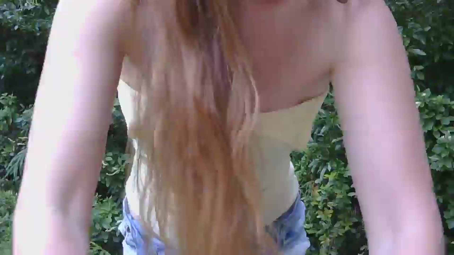 Gallery image thumbnail from GirlOffGrid's myfreecams stream on, 08/04/2025, 02:09 image 4 of 20