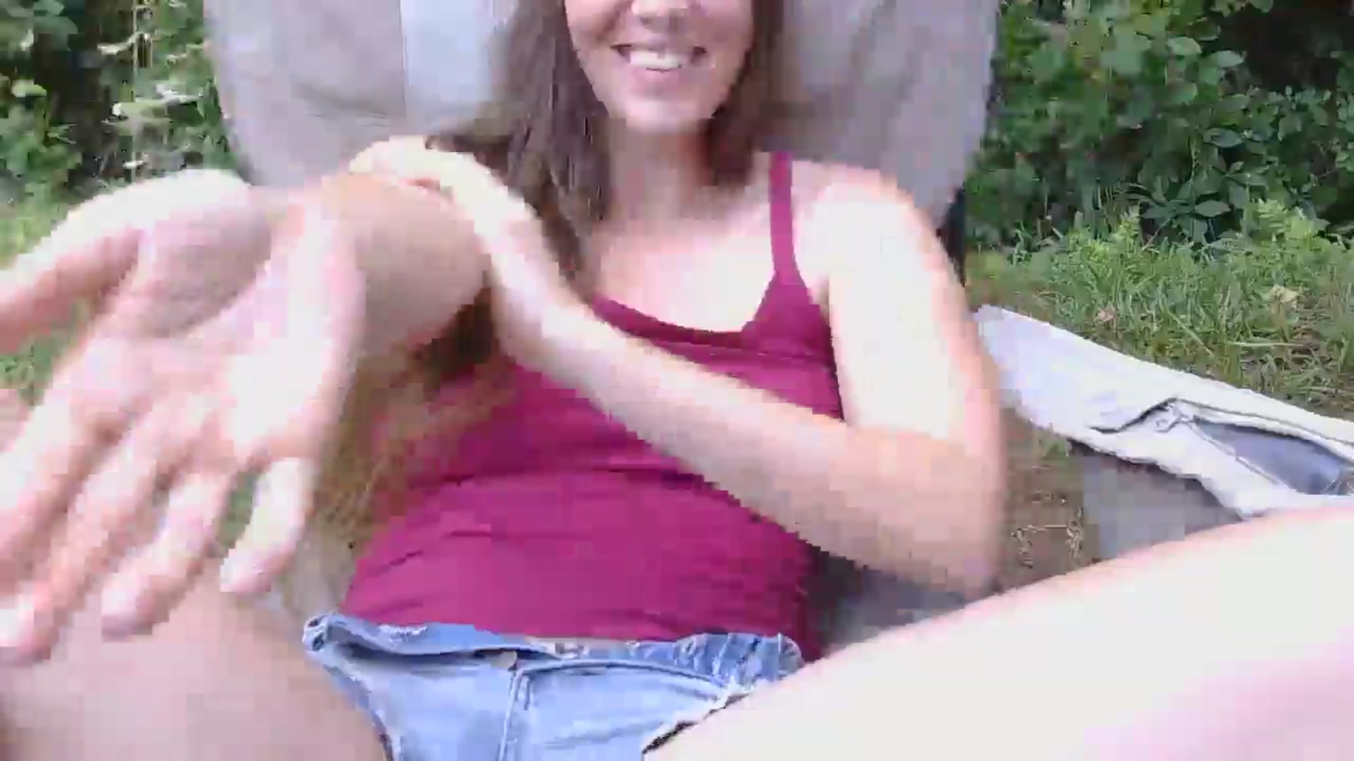 Gallery image thumbnail from GirlOffGrid's myfreecams stream on, 08/04/2025, 21:04 image 19 of 20