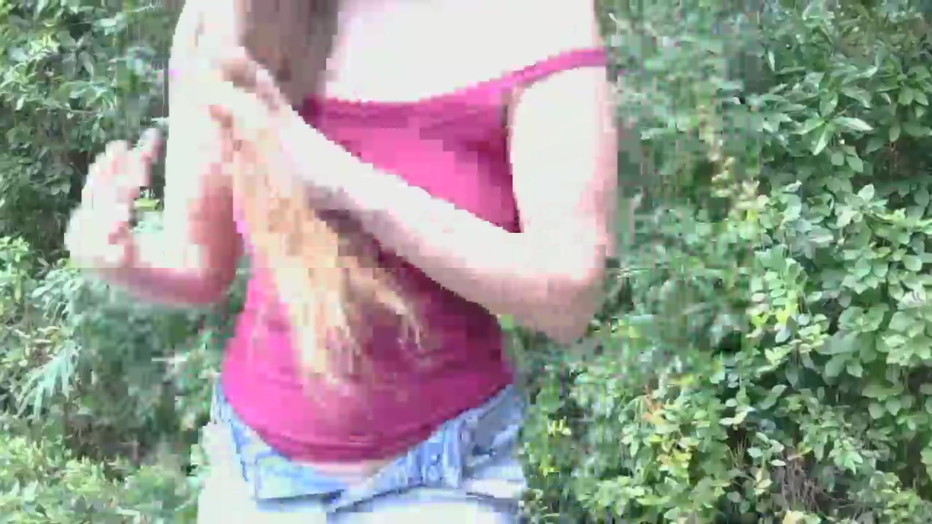 Gallery image thumbnail from GirlOffGrid's myfreecams stream on, 08/04/2025, 21:04 image 4 of 20
