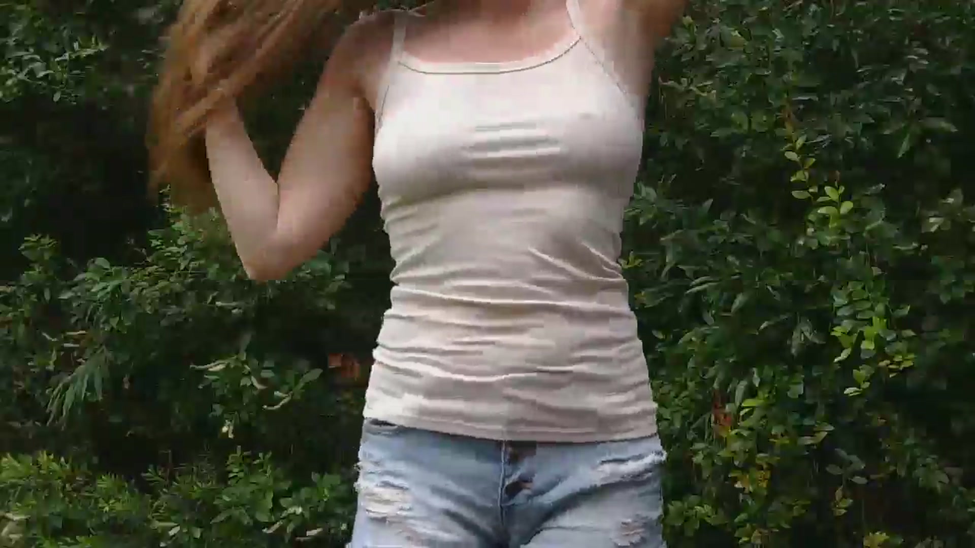 Gallery image thumbnail from GirlOffGrid's myfreecams stream on, 08/05/2025, 20:50 image 6 of 20