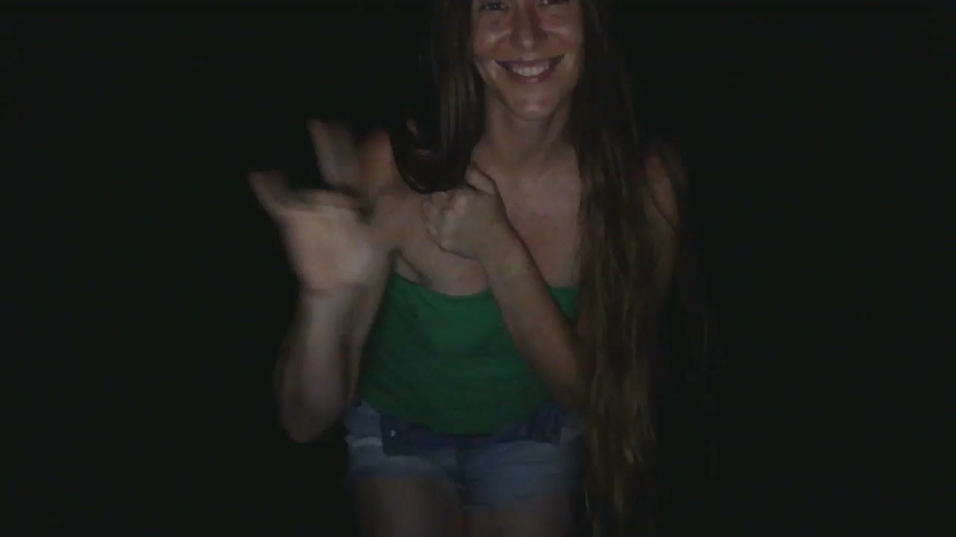 Gallery image thumbnail from GirlOffGrid's myfreecams stream on, 08/08/2025, 02:22 image 18 of 20