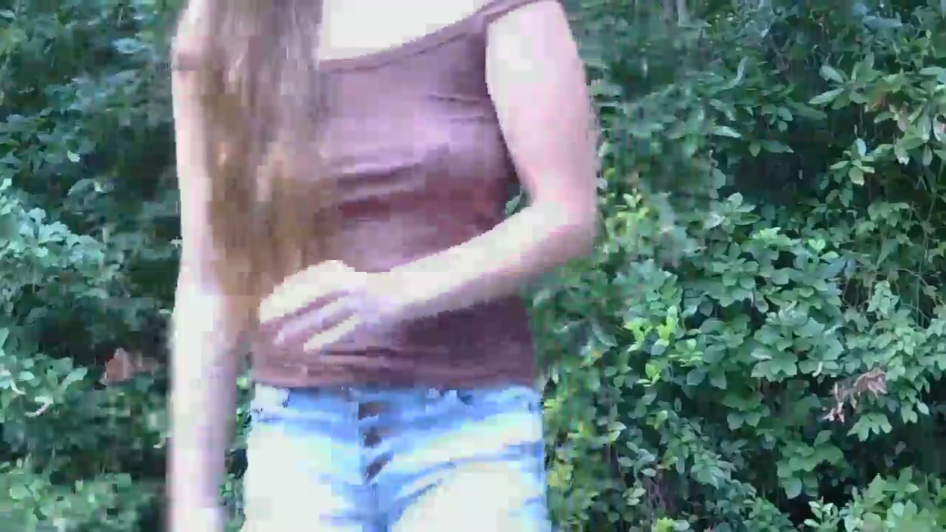 Gallery image thumbnail from GirlOffGrid's myfreecams stream on, 08/10/2025, 23:56 image 18 of 20