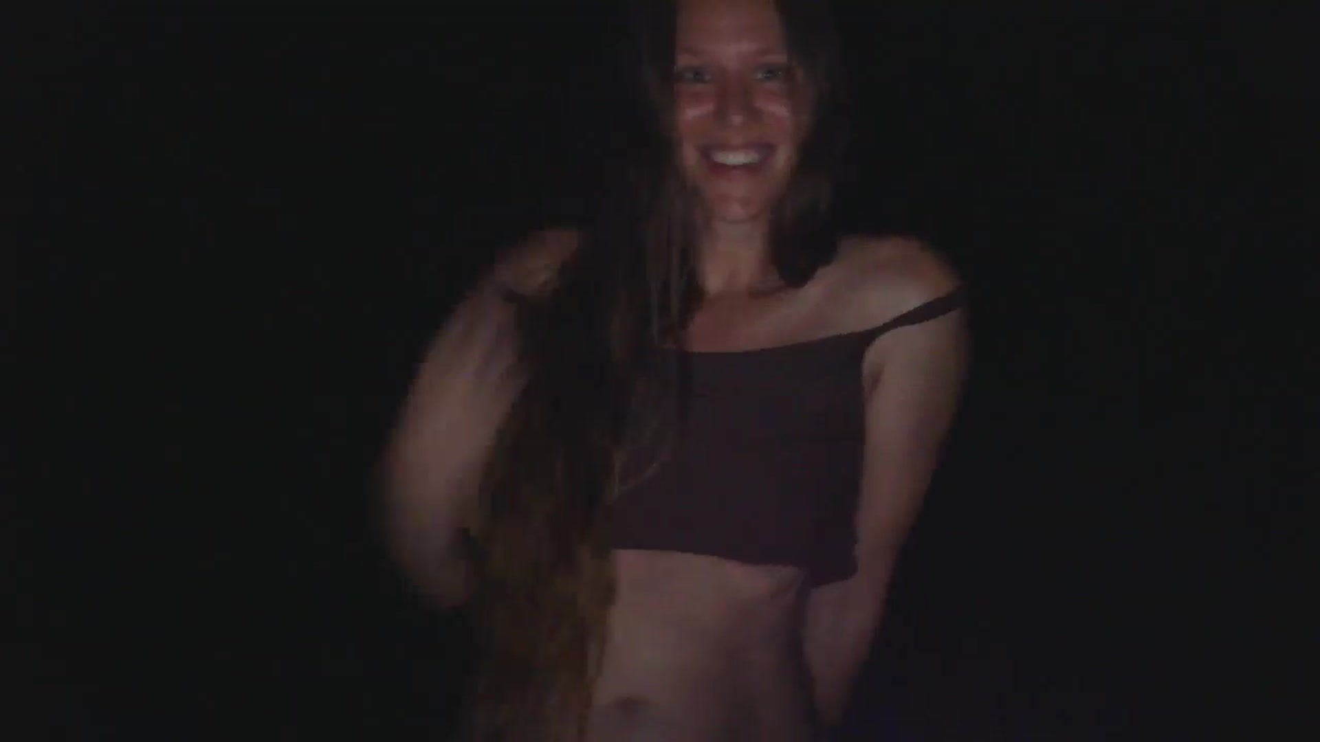 Gallery image thumbnail from GirlOffGrid's myfreecams stream on, 08/11/2025, 01:31 image 7 of 20