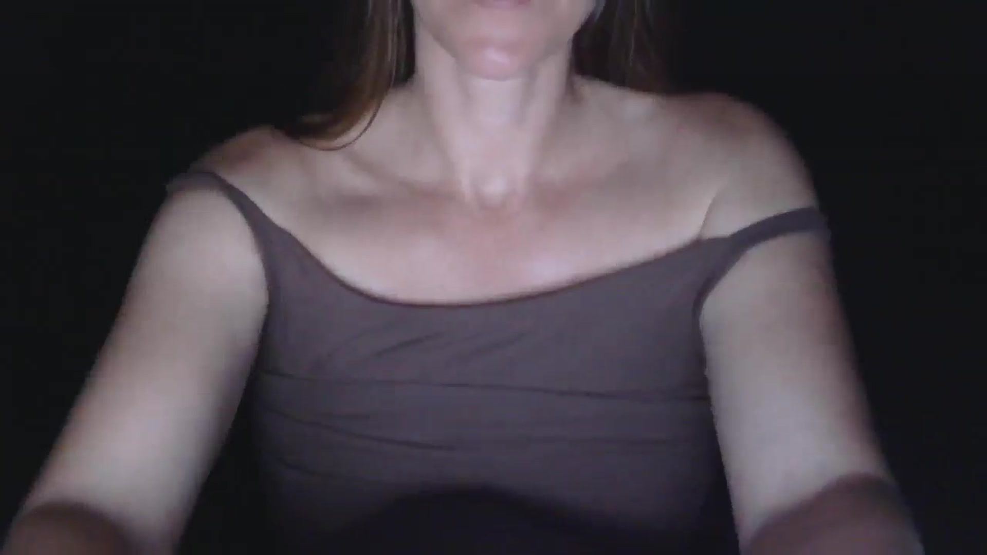 Gallery image thumbnail from GirlOffGrid's myfreecams stream on, 08/11/2025, 03:10 image 19 of 20
