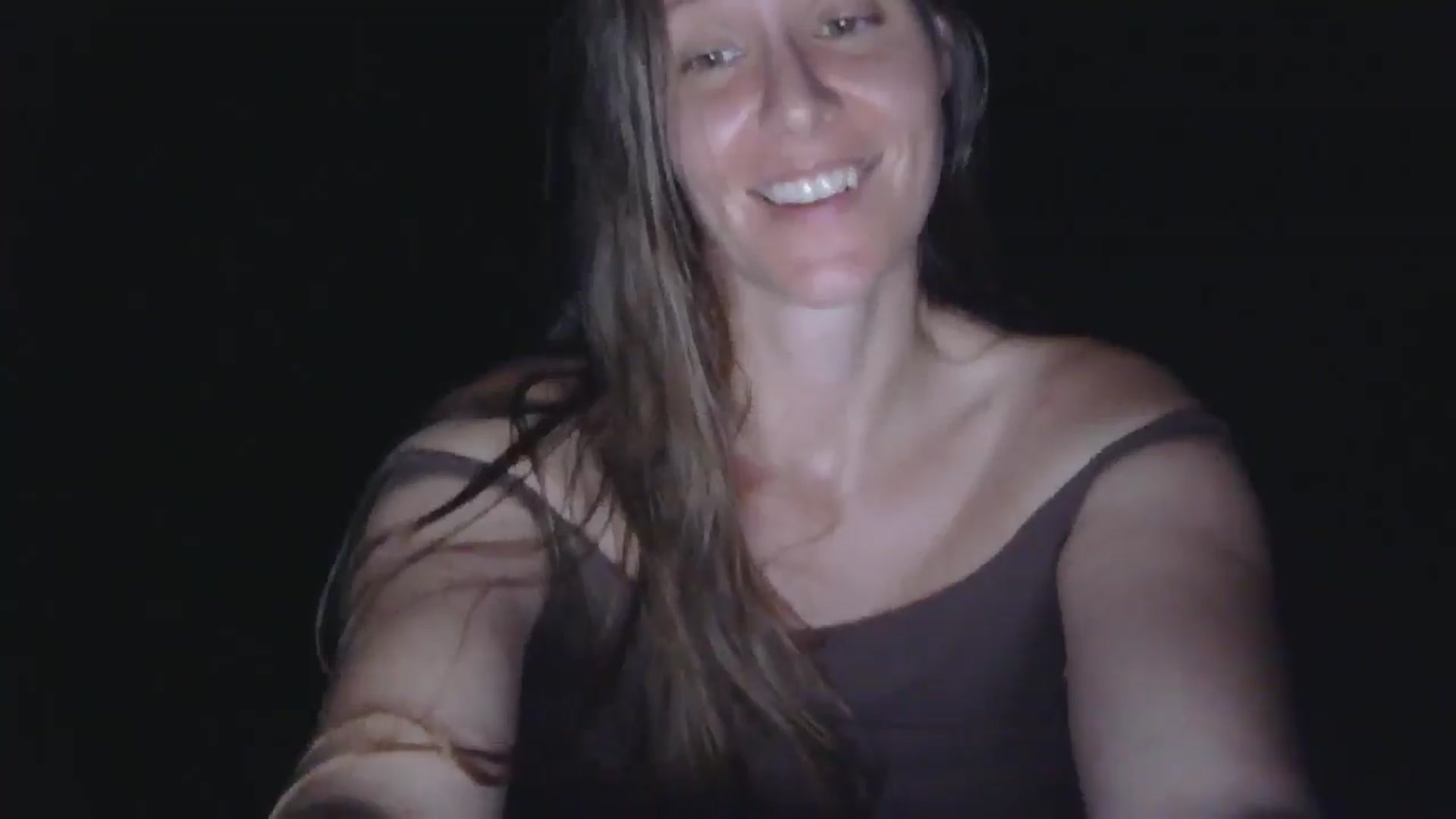 Gallery image thumbnail from GirlOffGrid's myfreecams stream on, 08/11/2025, 03:10 image 15 of 20