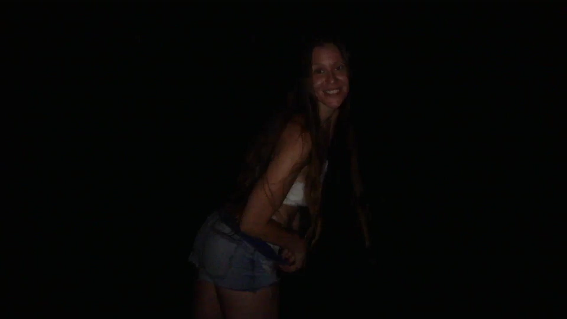 Gallery image thumbnail from GirlOffGrid's myfreecams stream on, 08/12/2025, 06:07 image 18 of 20