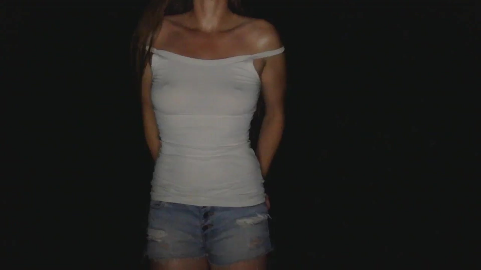 Gallery image thumbnail from GirlOffGrid's myfreecams stream on, 08/12/2025, 06:07 image 2 of 20